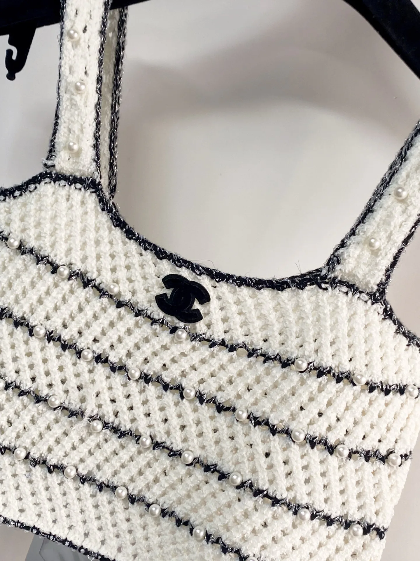 Жилеты Женские Chanel 12935838