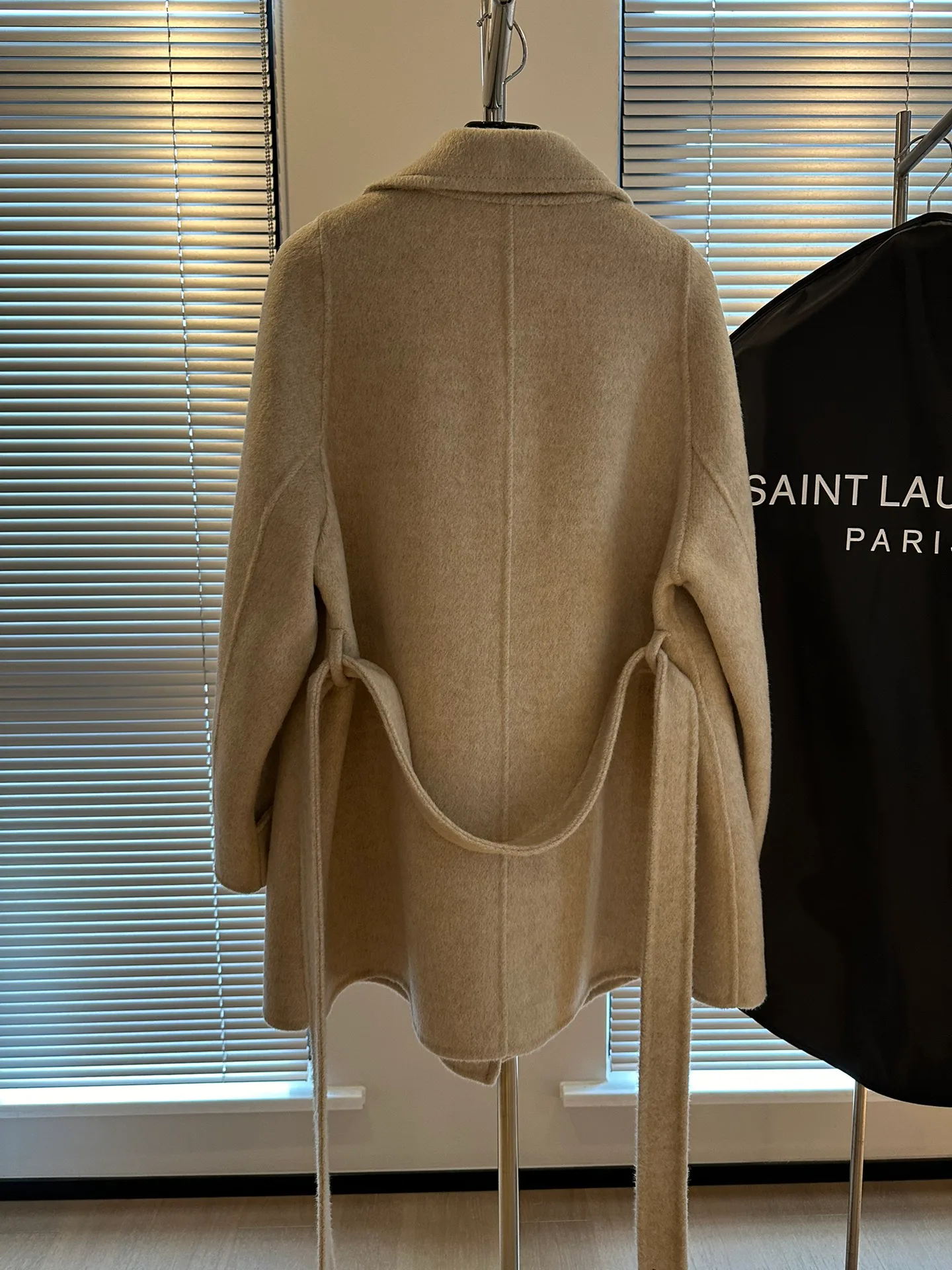 Пальто Женские Saint Laurent 18530521