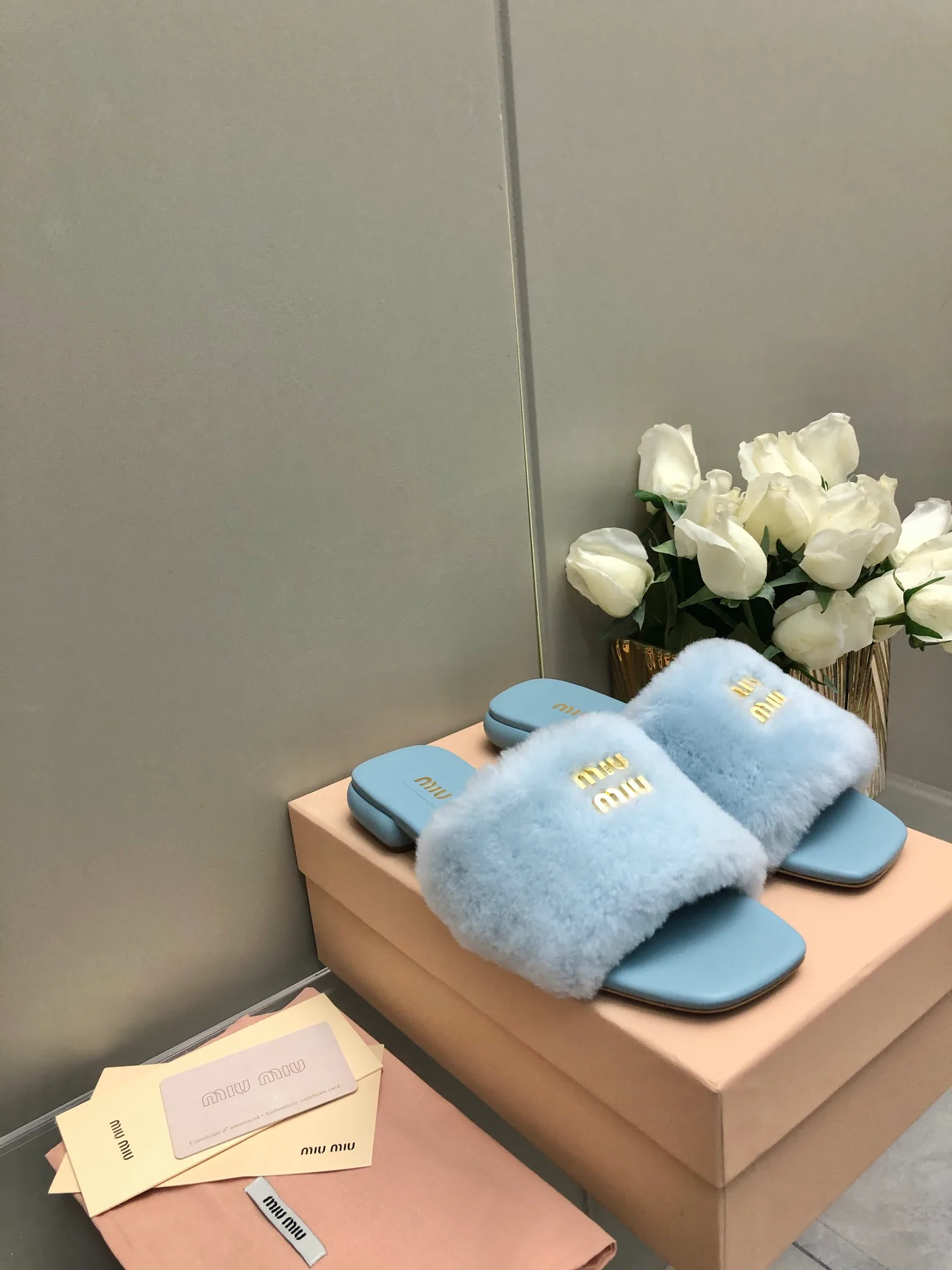 Тапочки Женские Miu Miu 18005815
