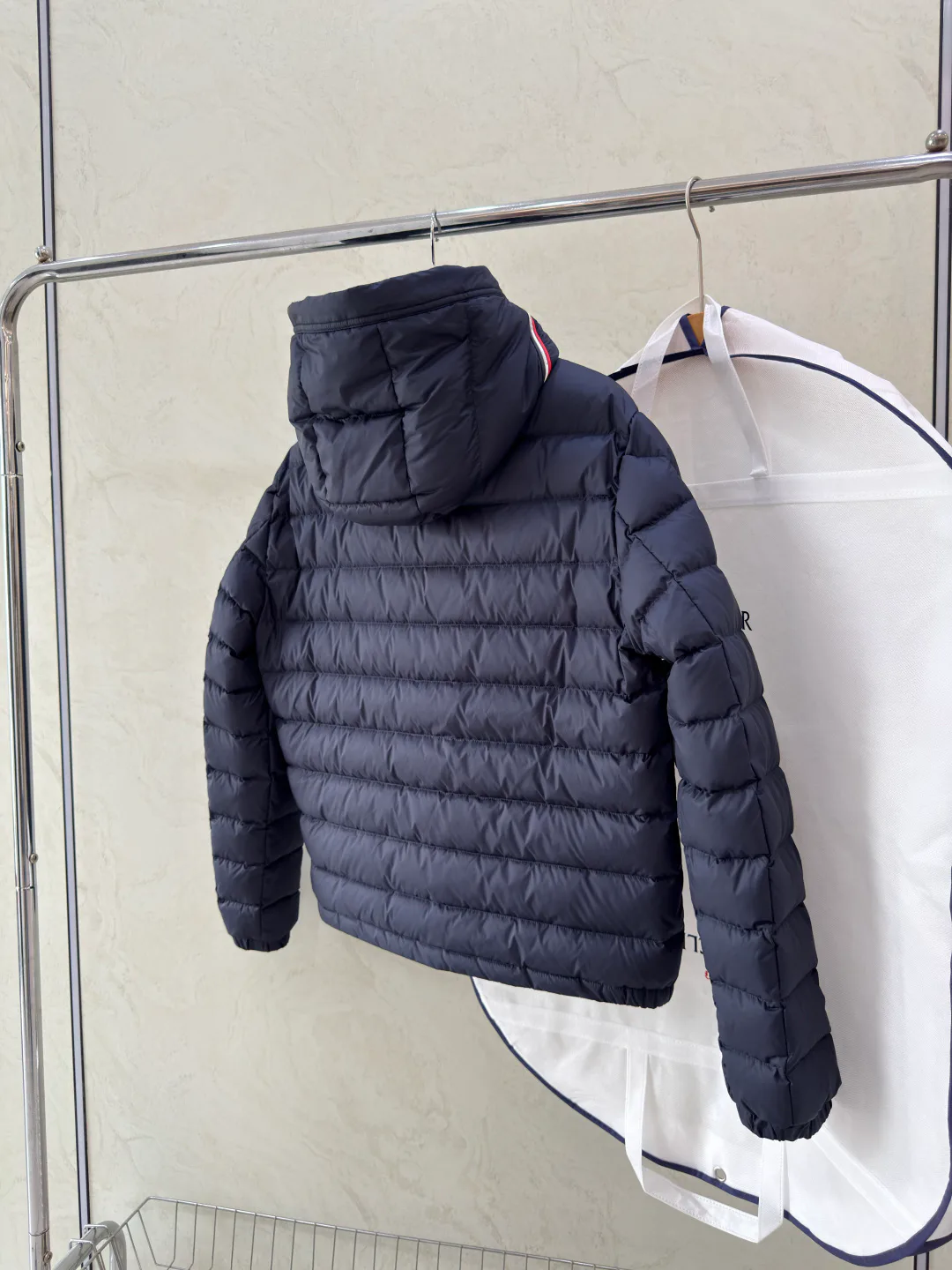 Куртки И Пуховики Женские Moncler 18690096