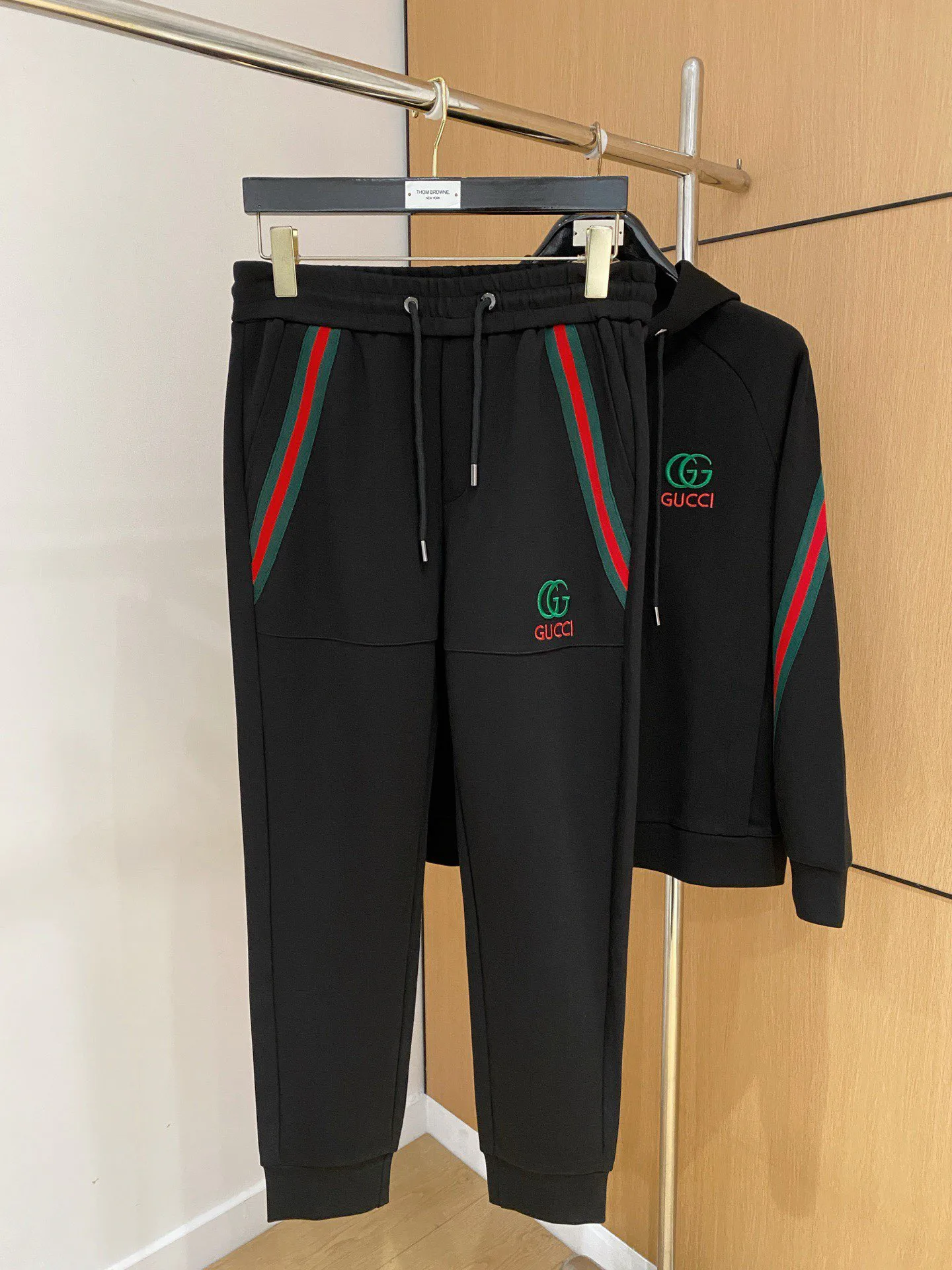 Костюмы Мужские Gucci 806781