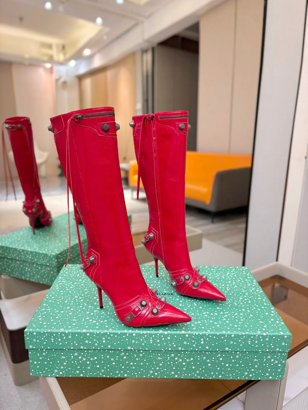 Сапоги Женские Balenciaga 18521338