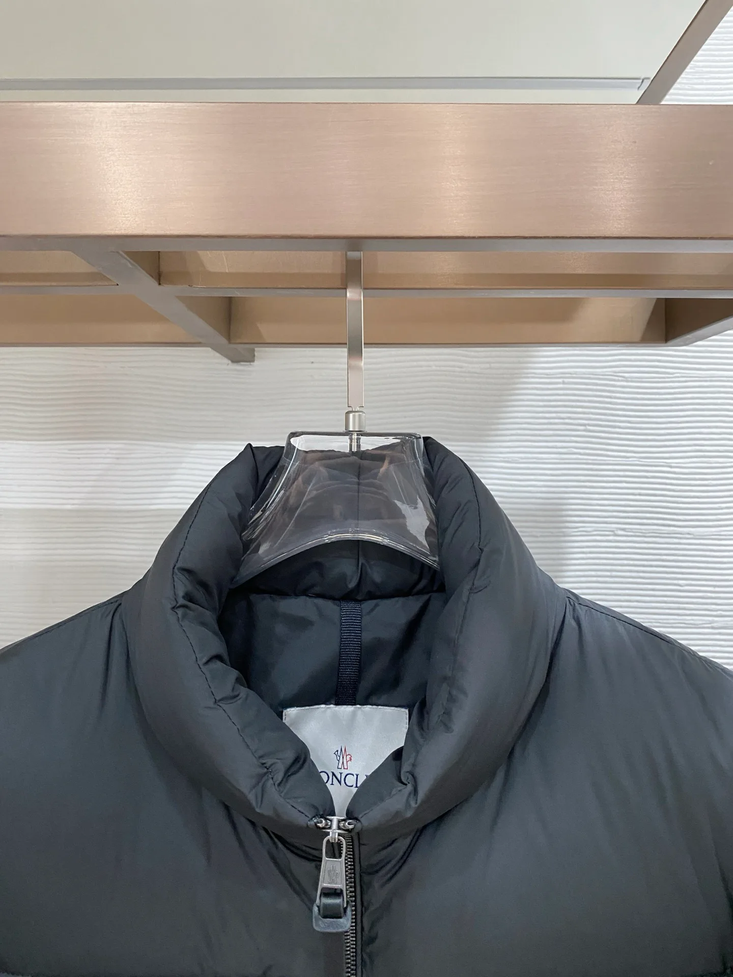 Куртки И Пуховики Мужские Moncler 17919138