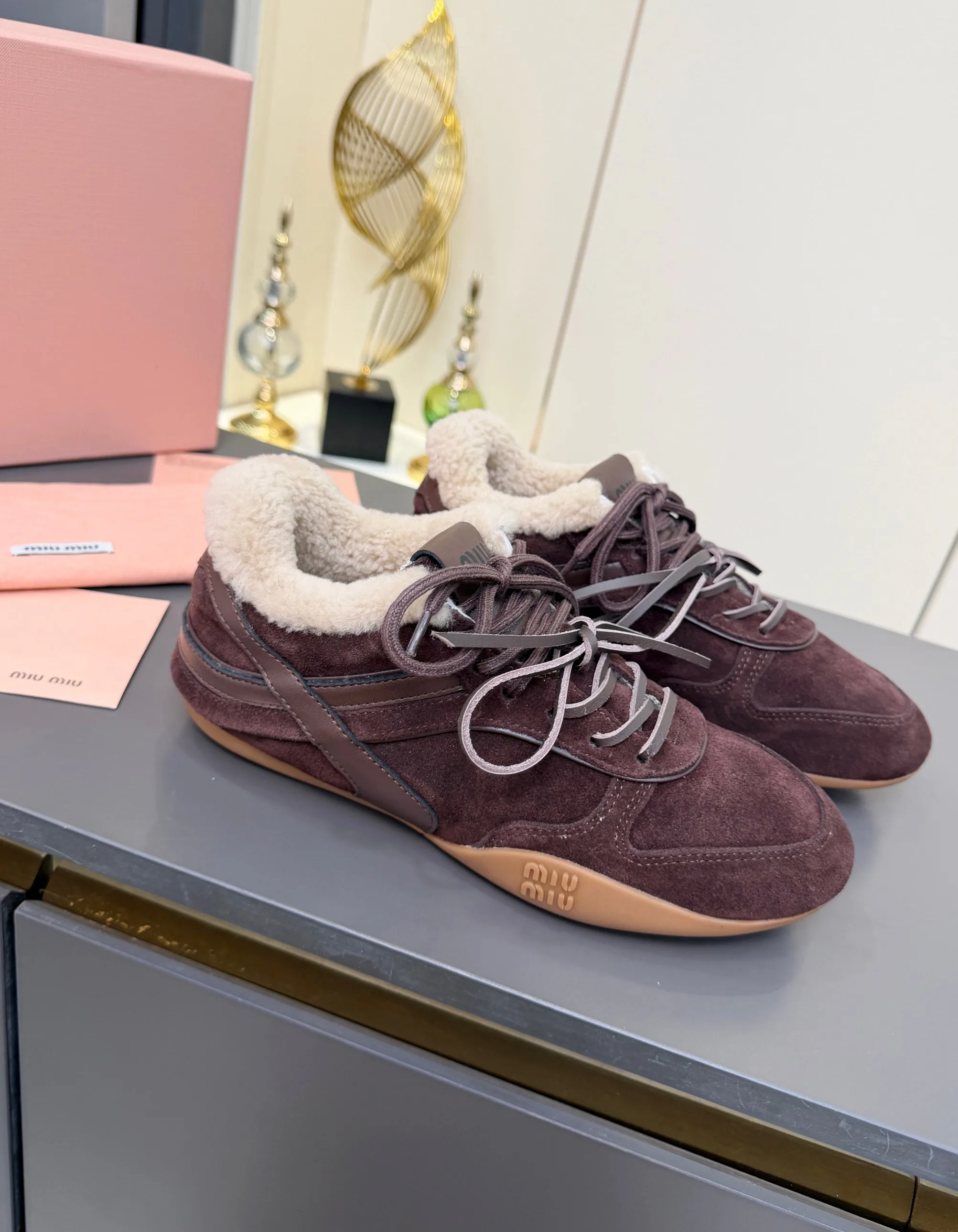 Кроссовки Женские Miu Miu 18740746