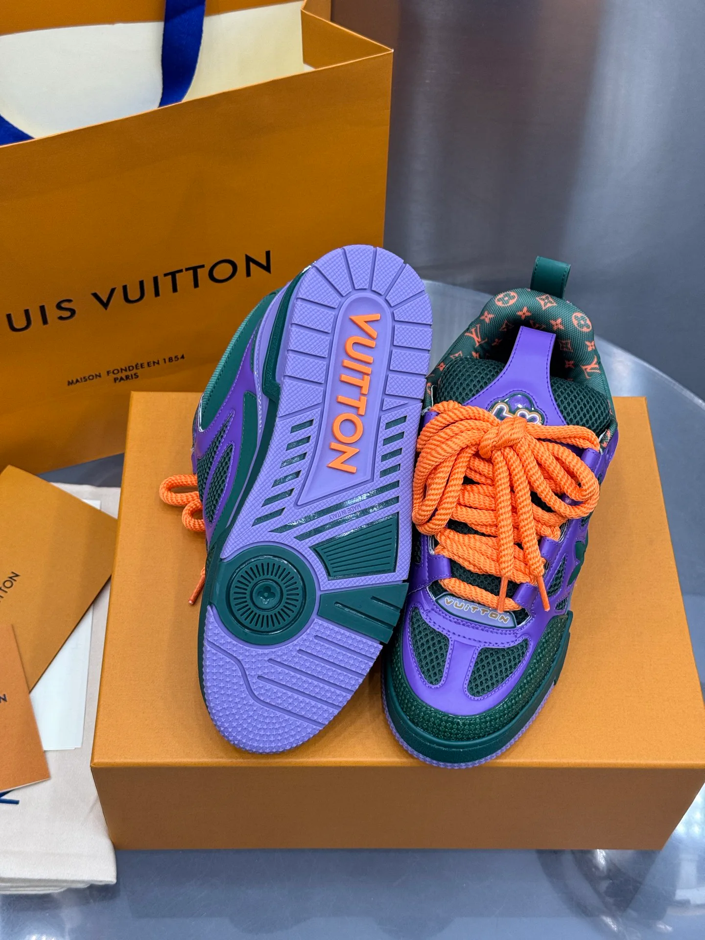 Кроссовки Женские Louis Vuitton 1141909