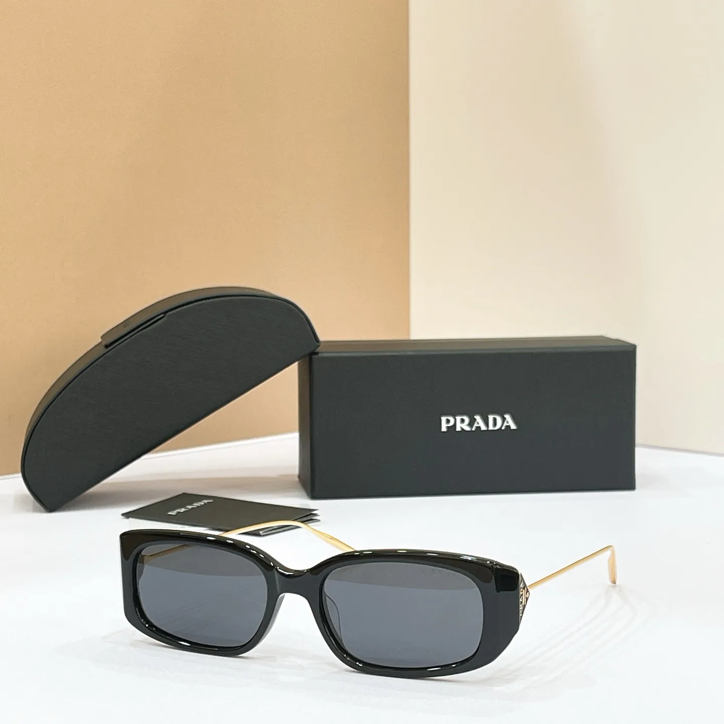 Очки Prada 17428198