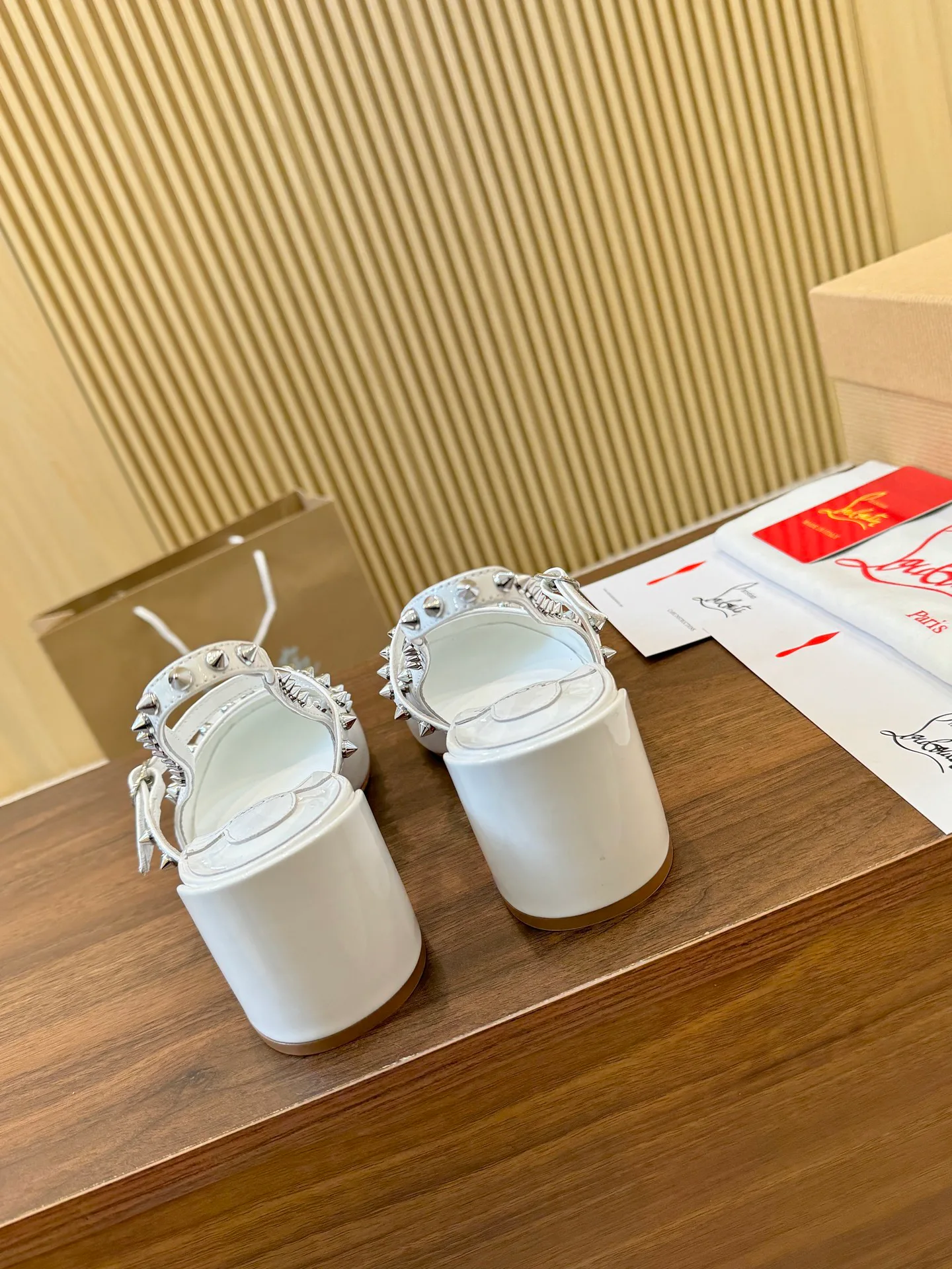 Туфли Женские Christian Louboutin 1856062