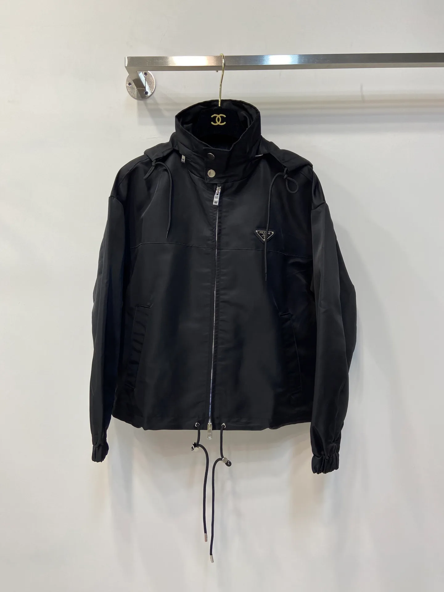 Куртки И Пуховики Женские Prada 4362982