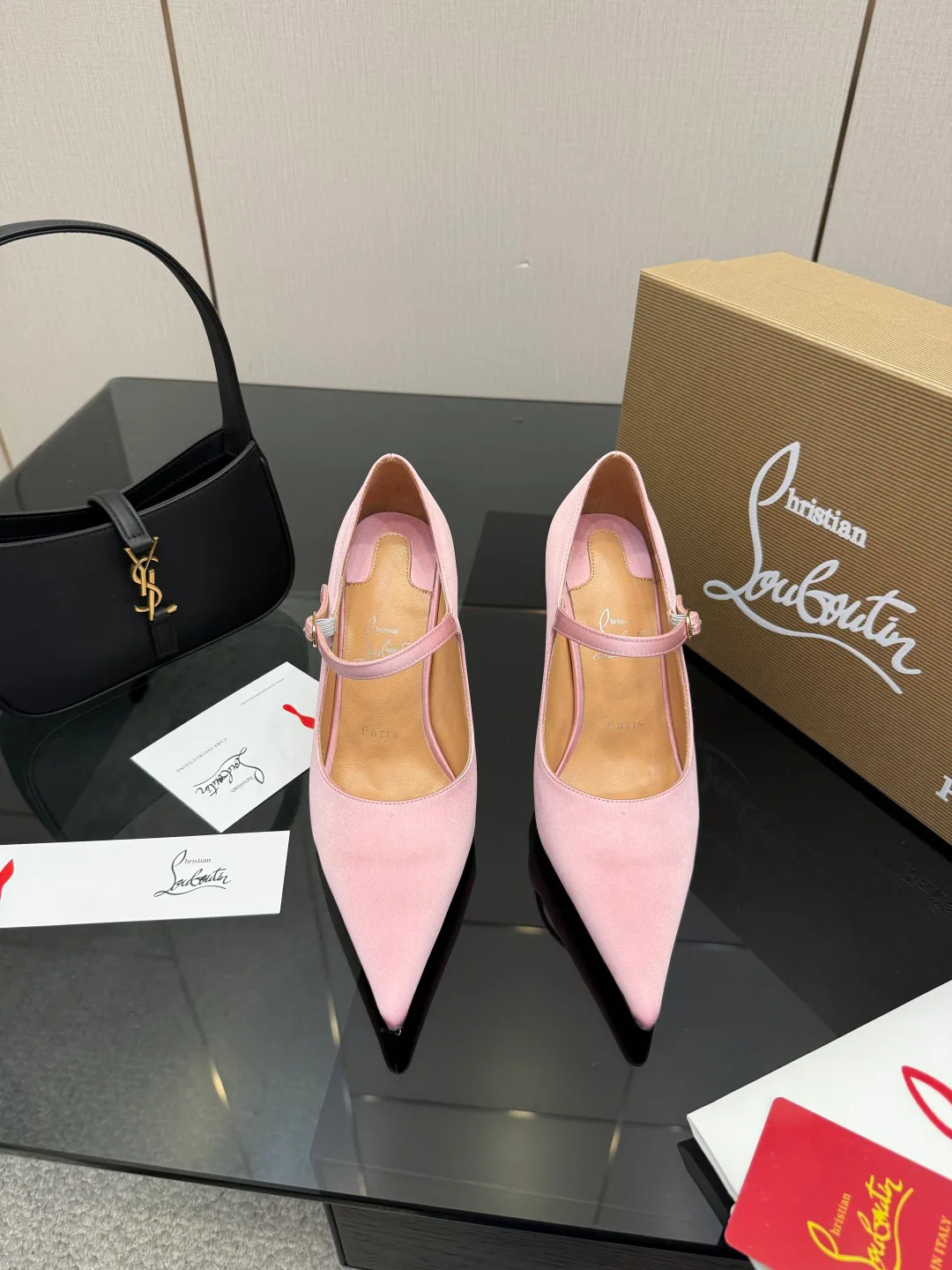 Туфли Женские Christian Louboutin 5052083