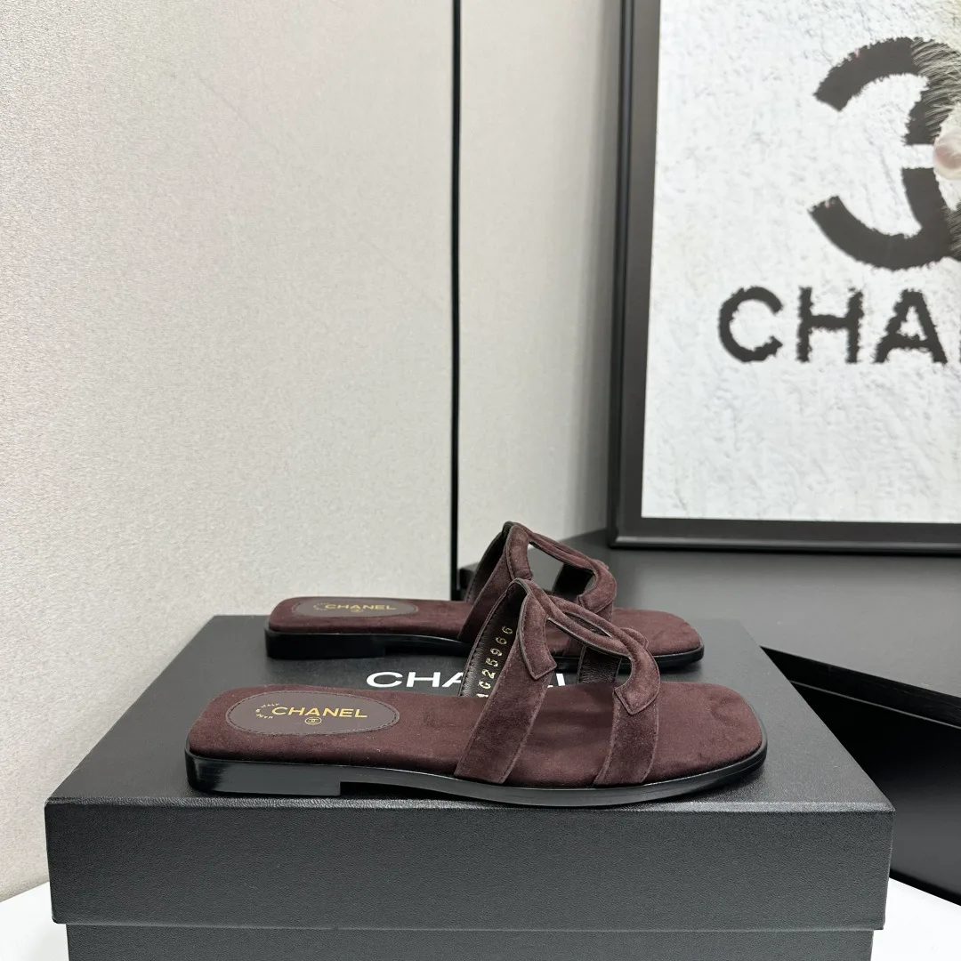 Шлепанцы Женские Chanel 11579301