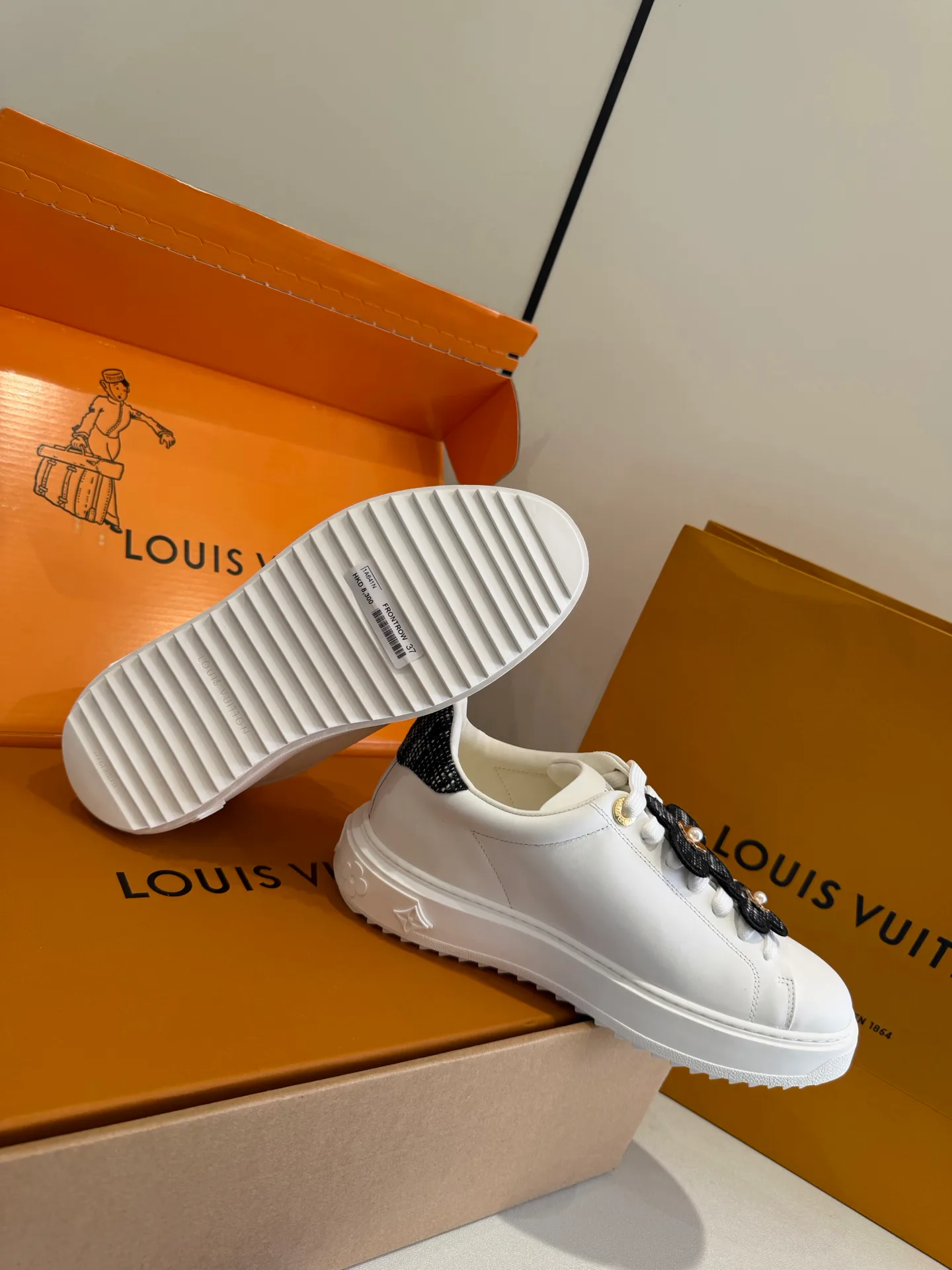 Кроссовки Женские Louis Vuitton 20085255