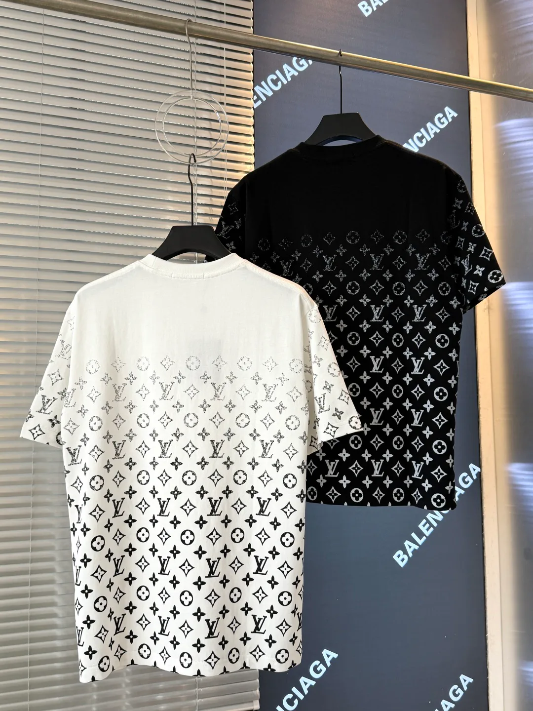 Футболки Женские Louis Vuitton 36121