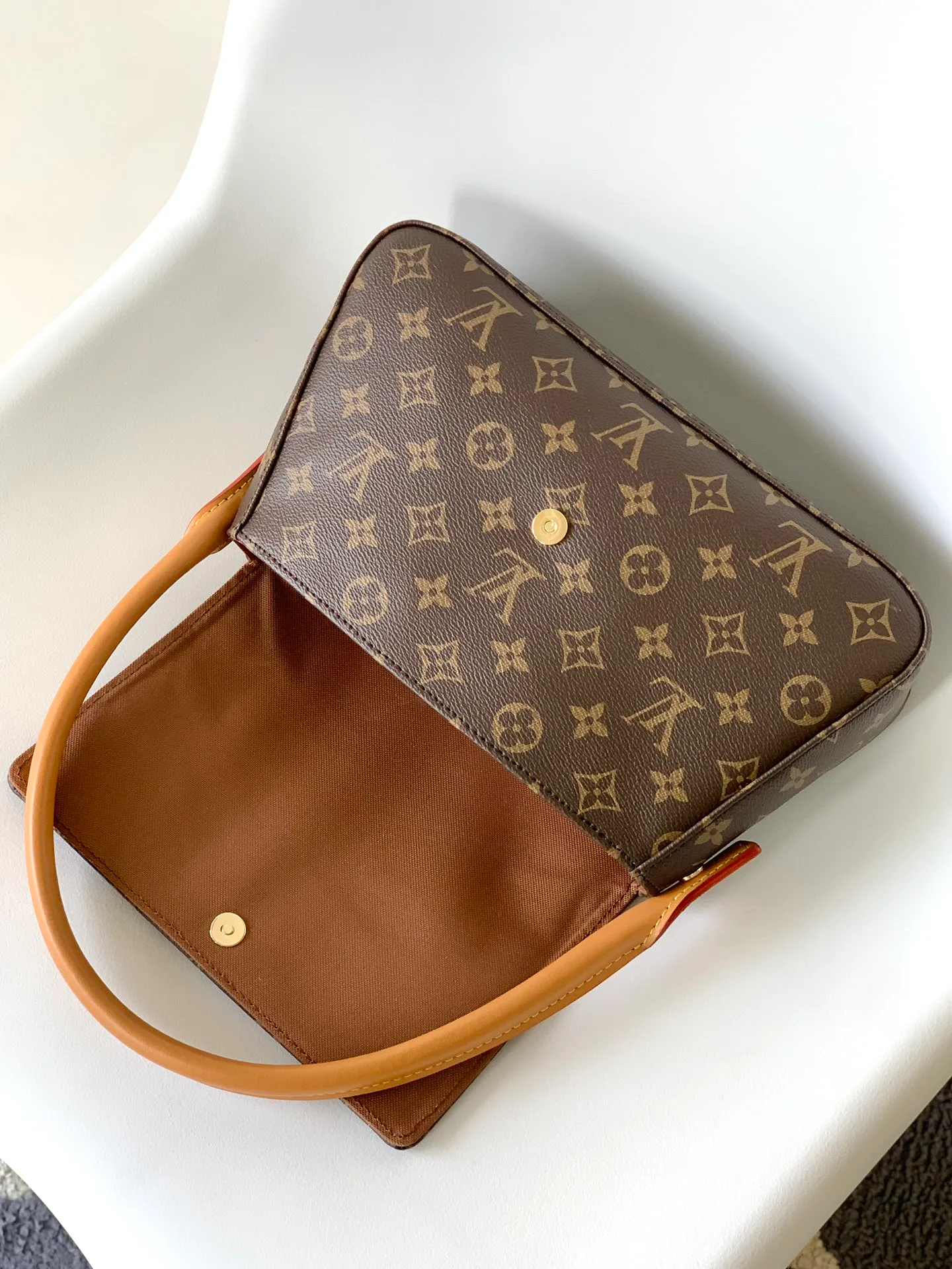 Классические Сумки Женские Louis Vuitton 13435272