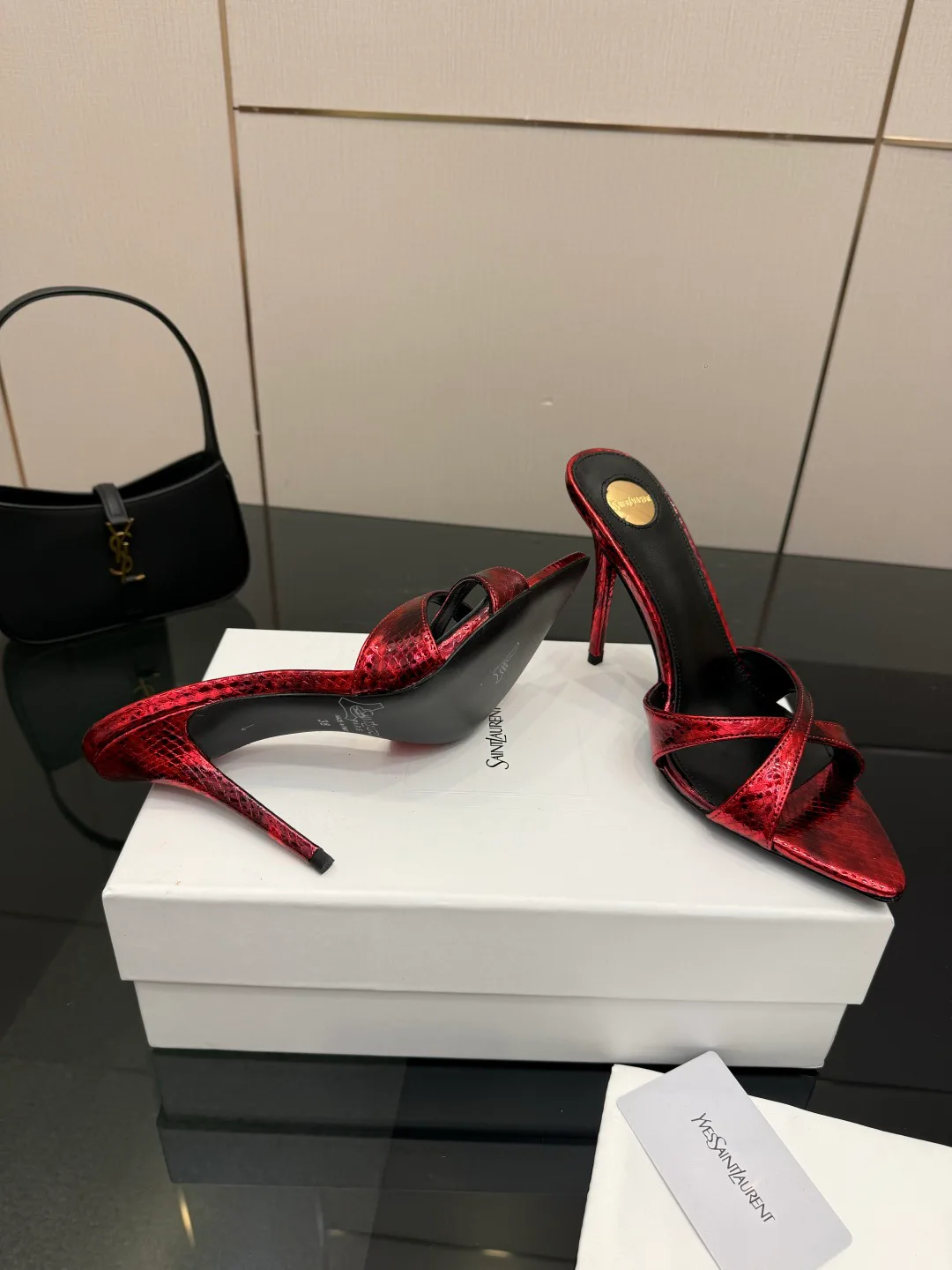 Босоножки Женские Saint Laurent 11409913