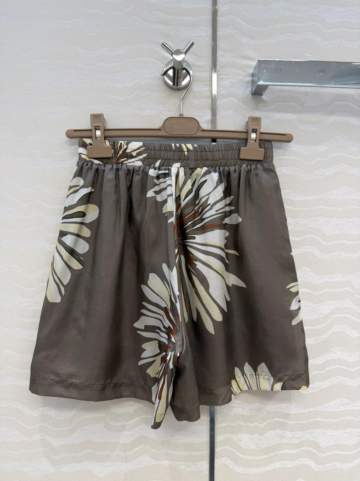 Шорты Женские Brunello Cucinelli 13334691