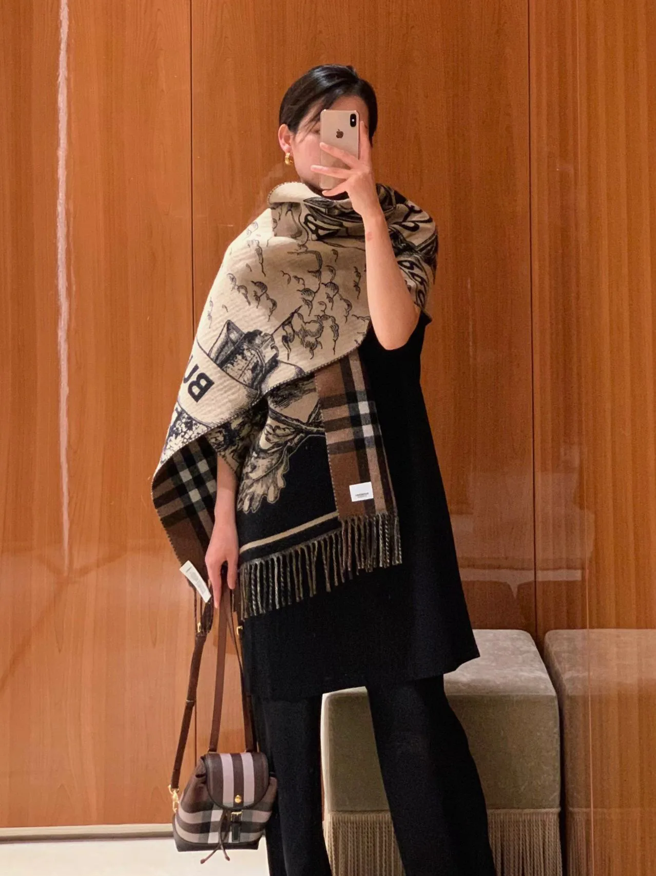 Шарфы Burberry 1112