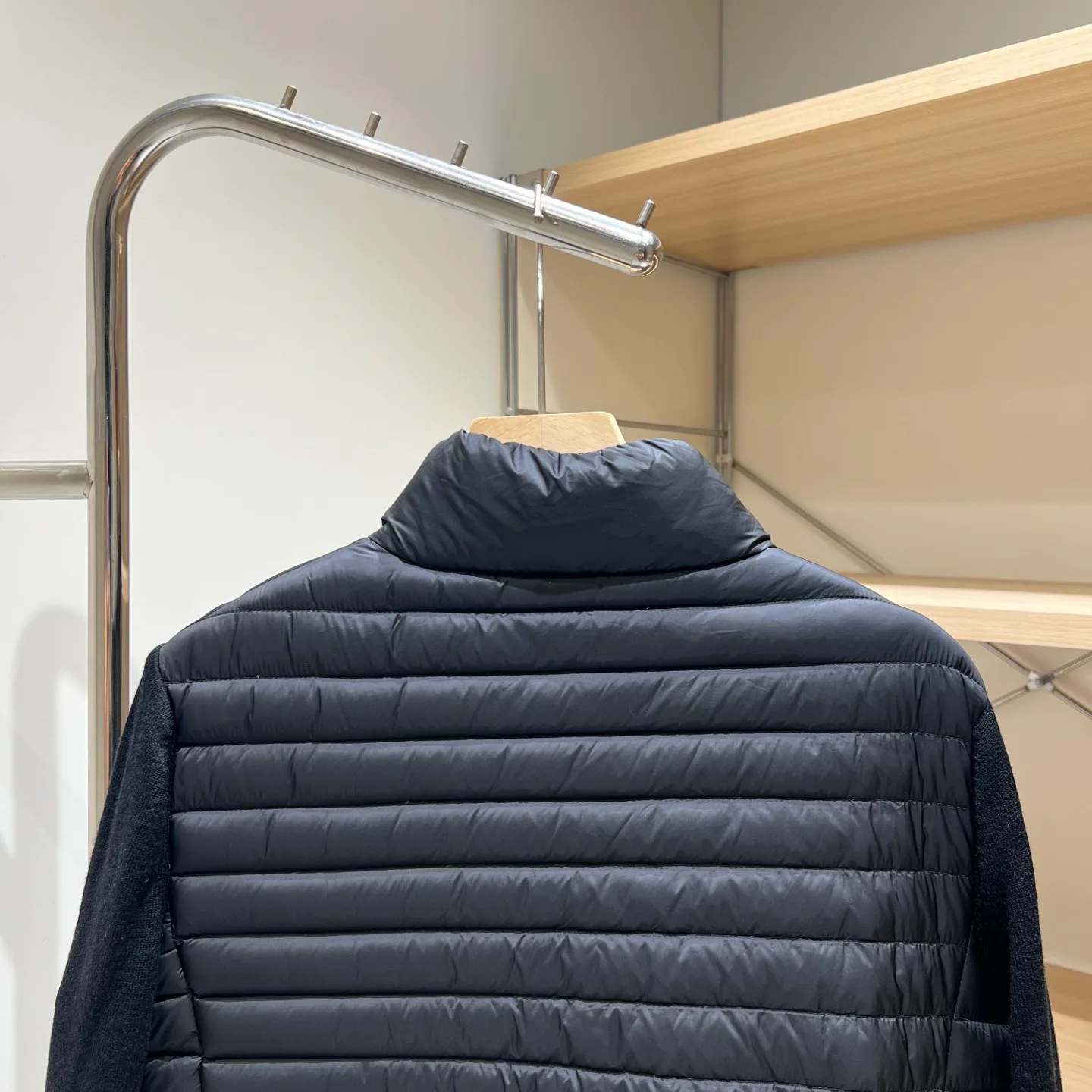 Куртки И Пуховики Женские Moncler 18043620
