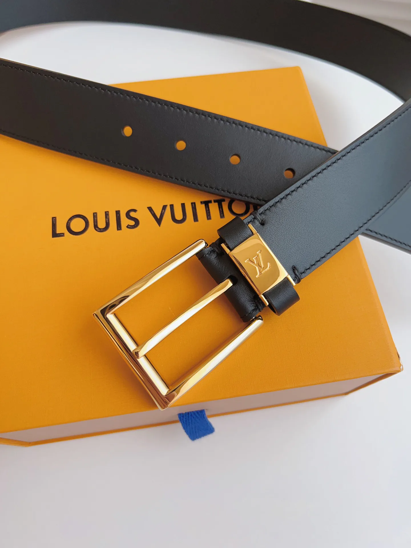 Ремни Louis Vuitton 14066093