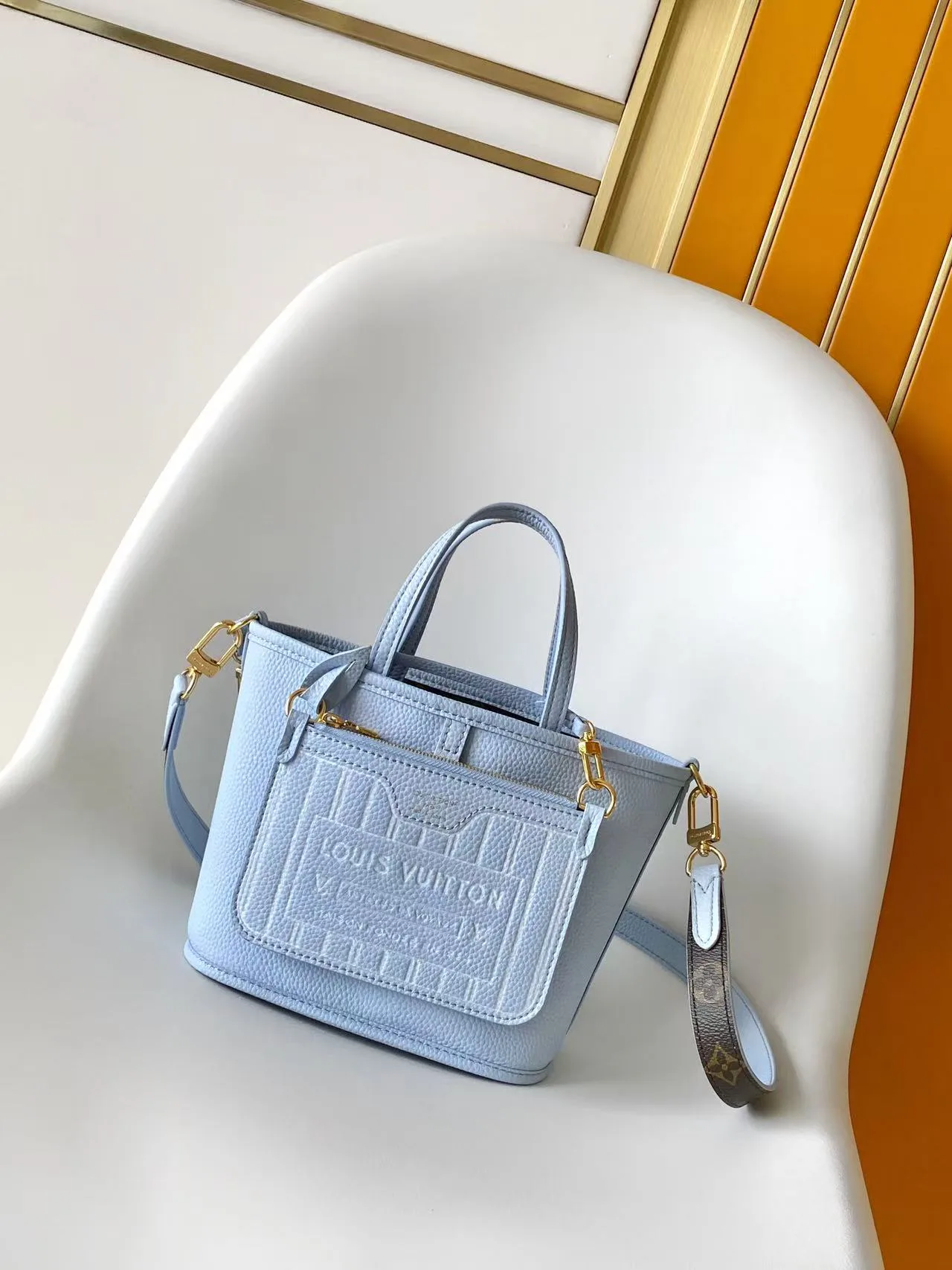 Классические Сумки Женские Louis Vuitton 17483327