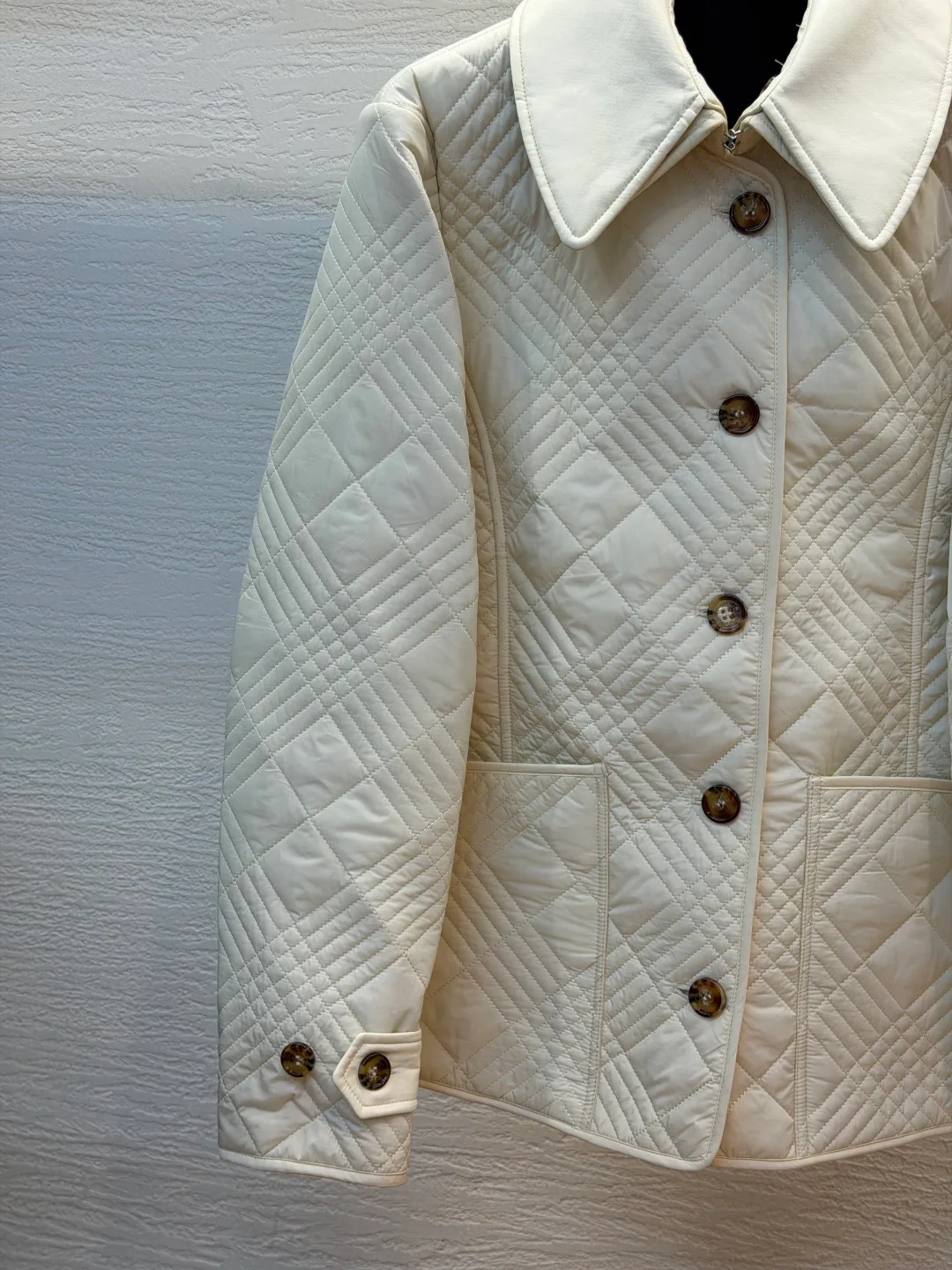 Куртки И Пуховики Женские Burberry 19038420