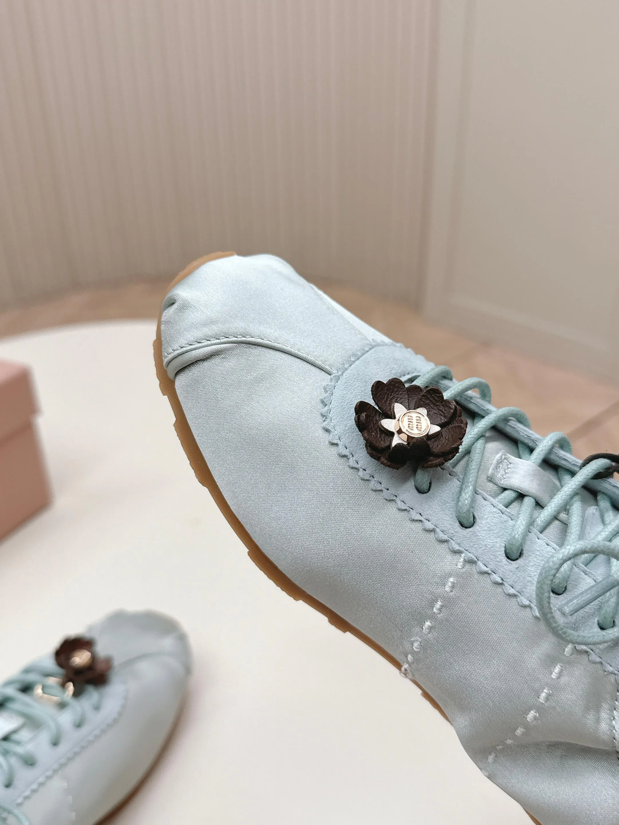 Кроссовки Женские Miu Miu 1874648