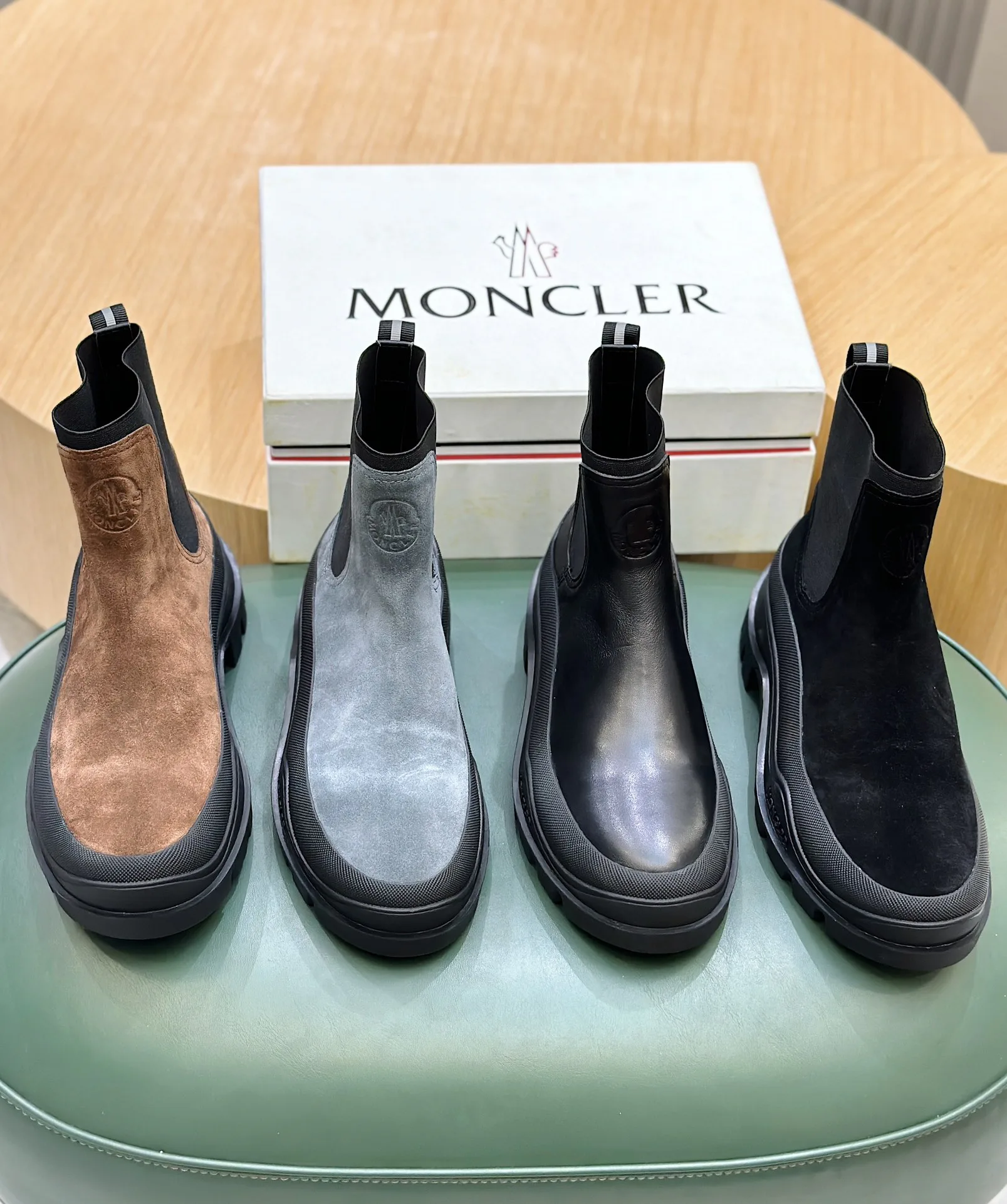 Ботинки Мужские Moncler 18880192
