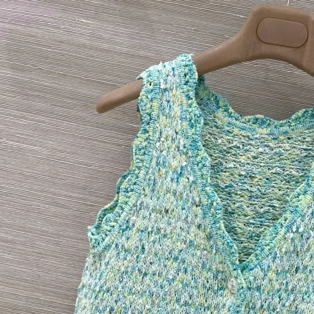 Жилеты Женские Chanel 11641983