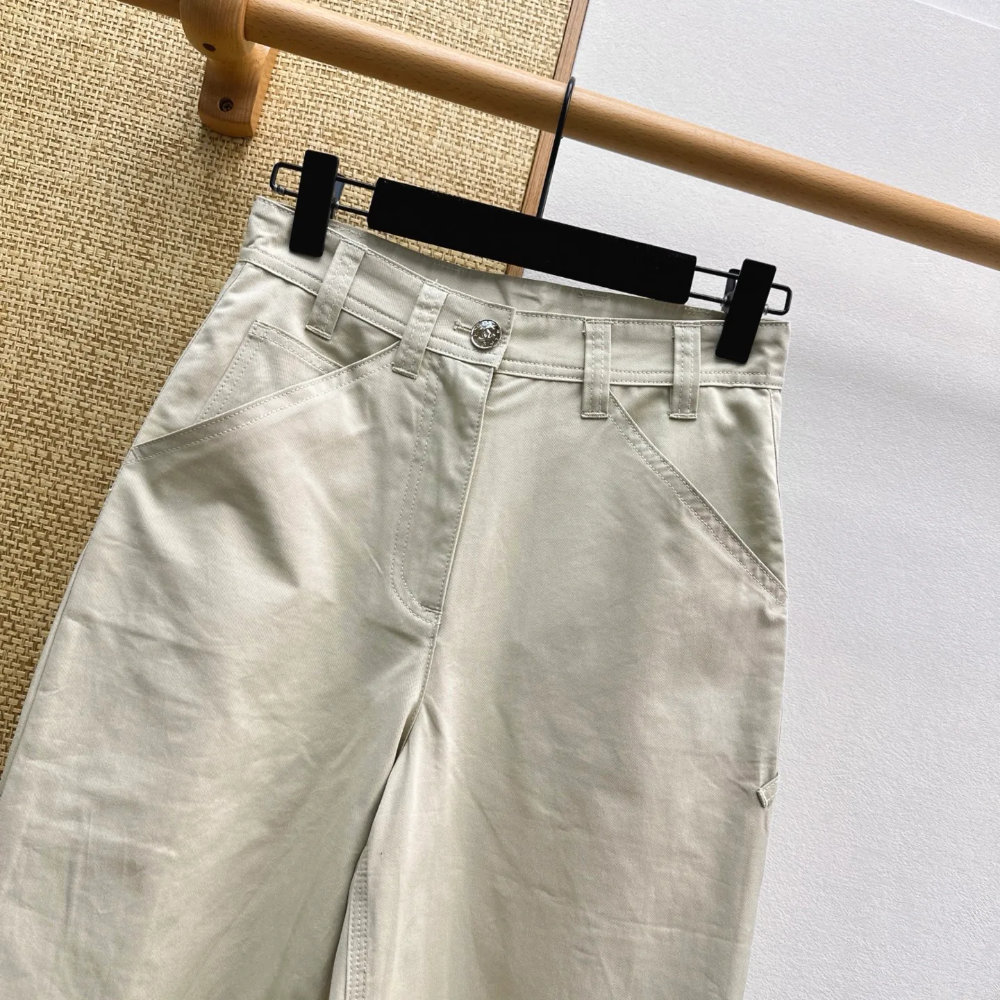 Джинсы Женские Chanel 11577246