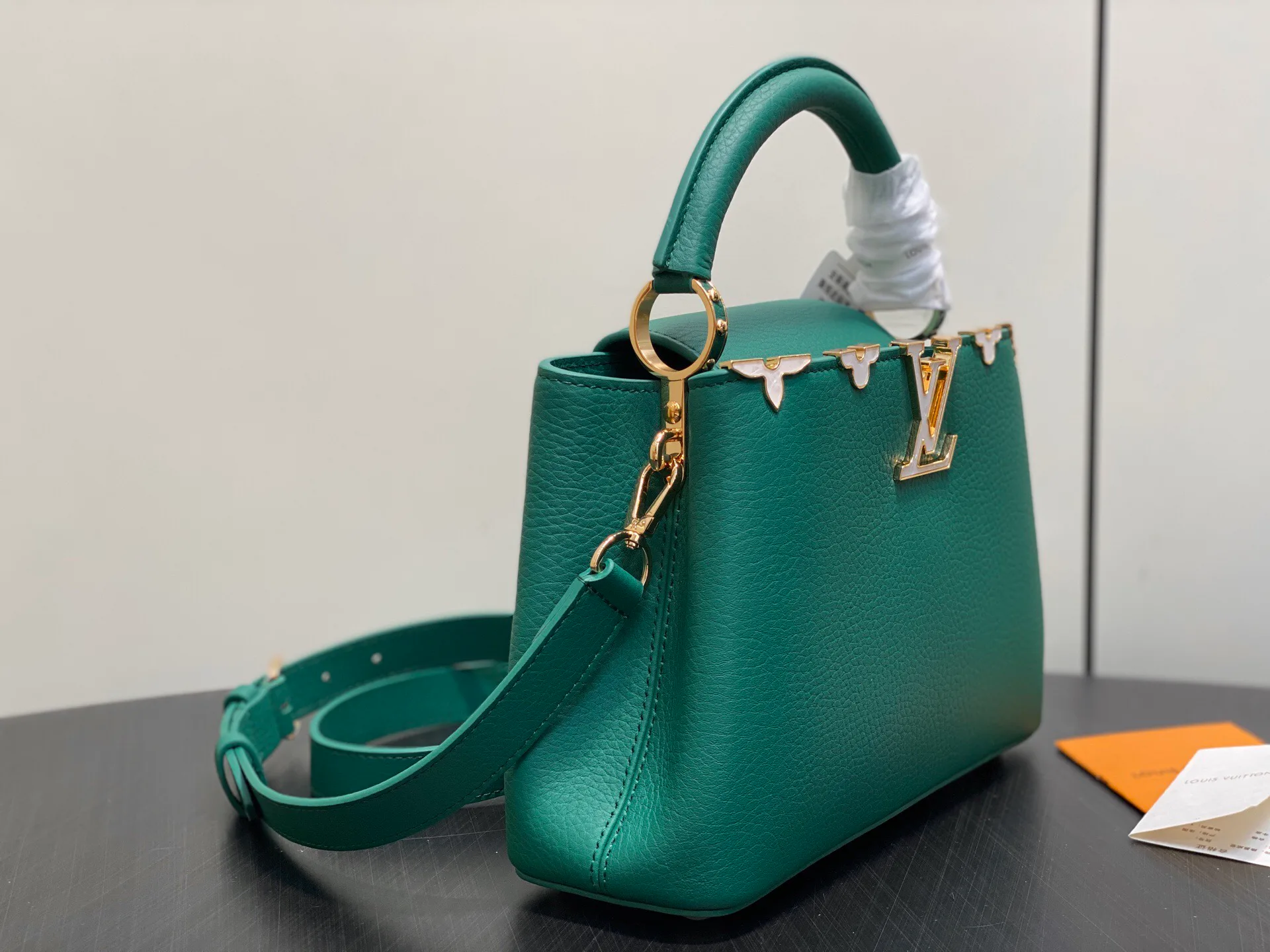 Классические Сумки Женские Louis Vuitton 13333532