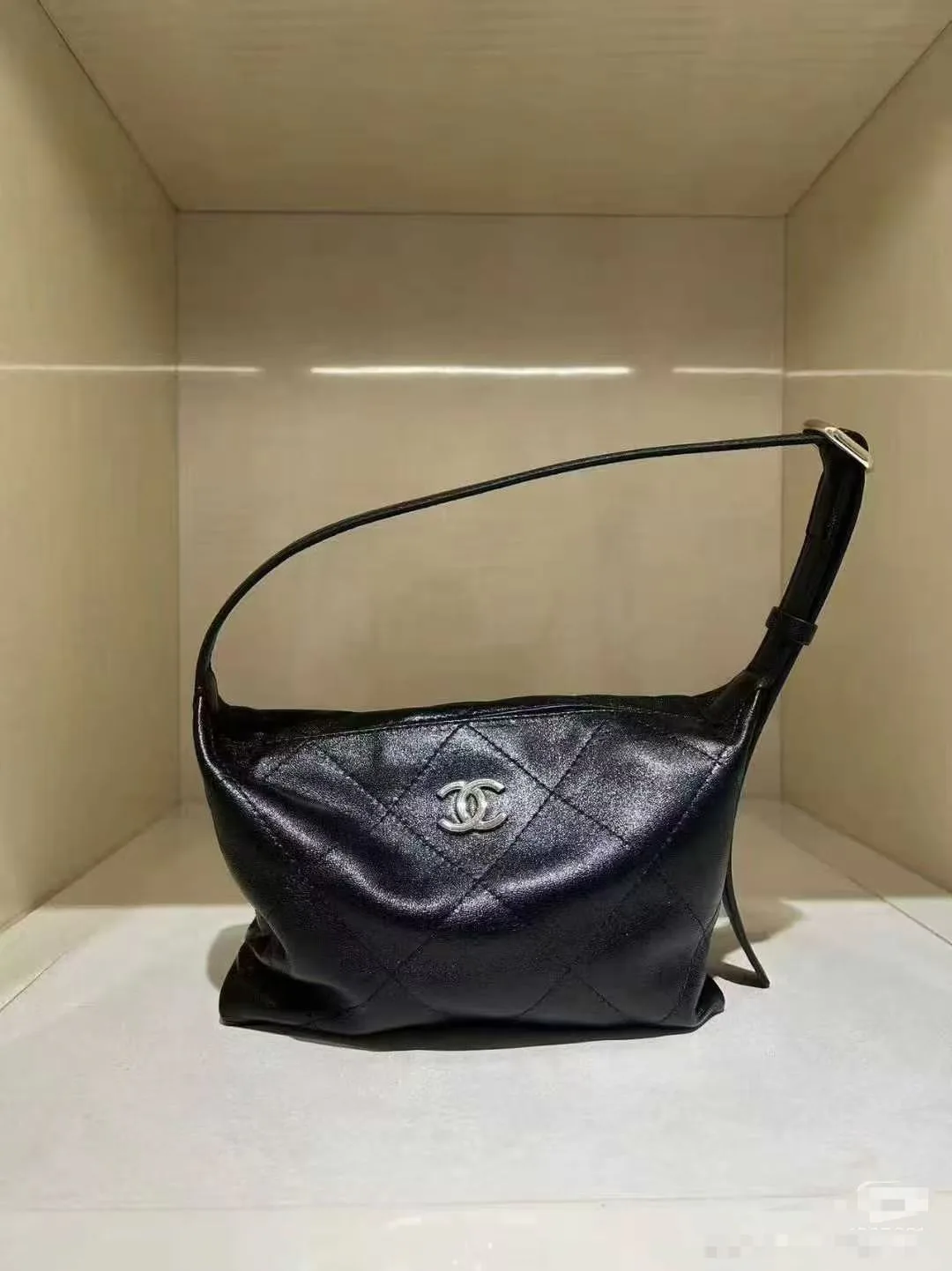 Сумки На Ремне Женские Chanel 11429479