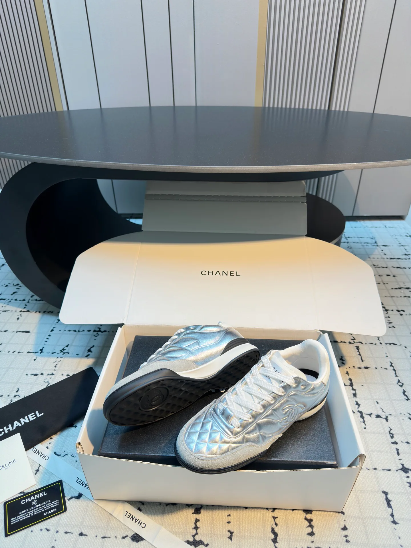 Кроссовки Женские Chanel 10468550