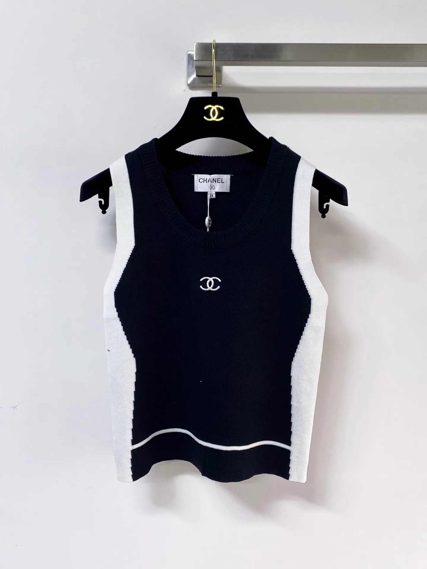 Жилеты Женские Chanel 13162486