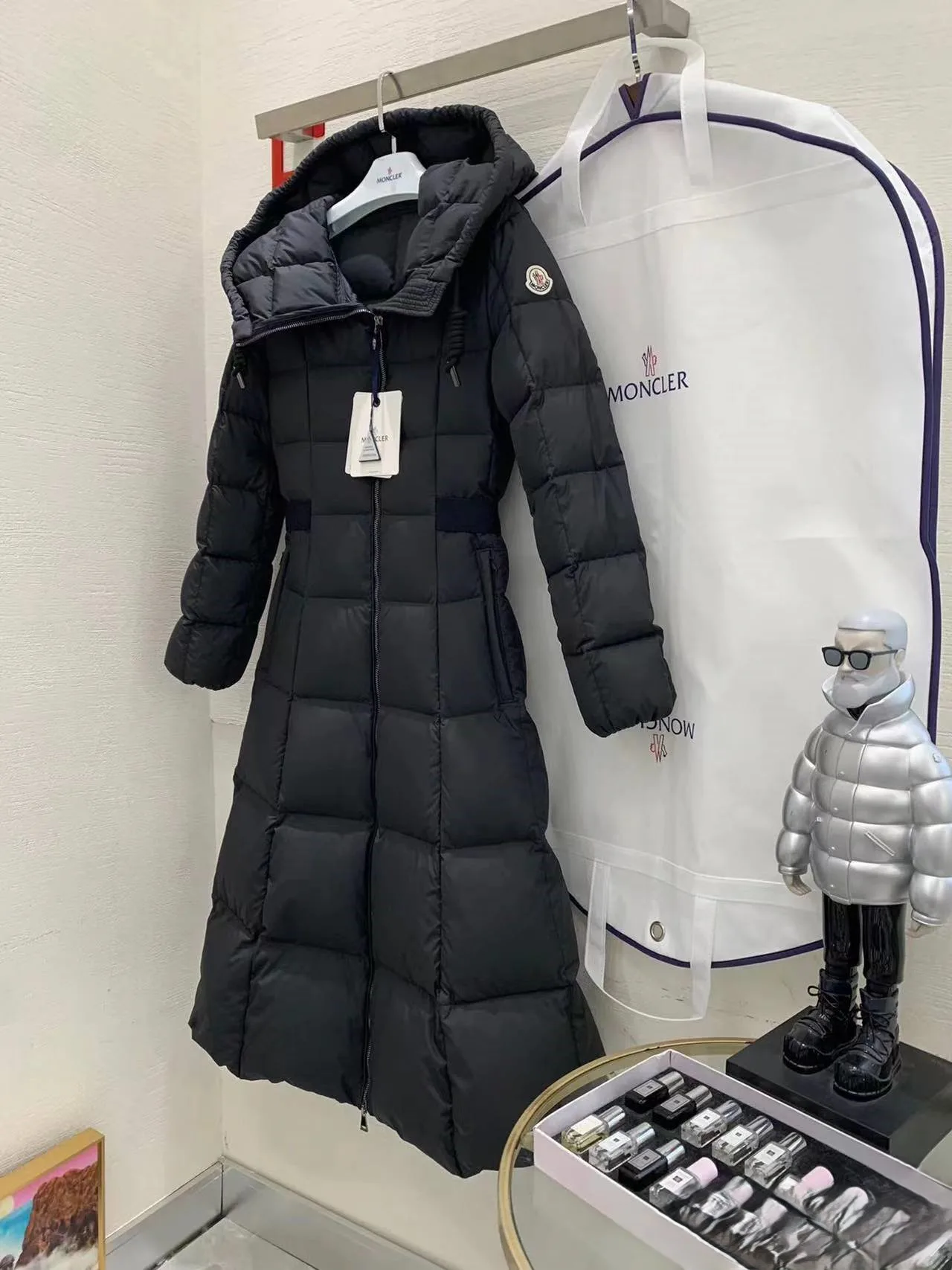 Куртки И Пуховики Женские Moncler 18770340