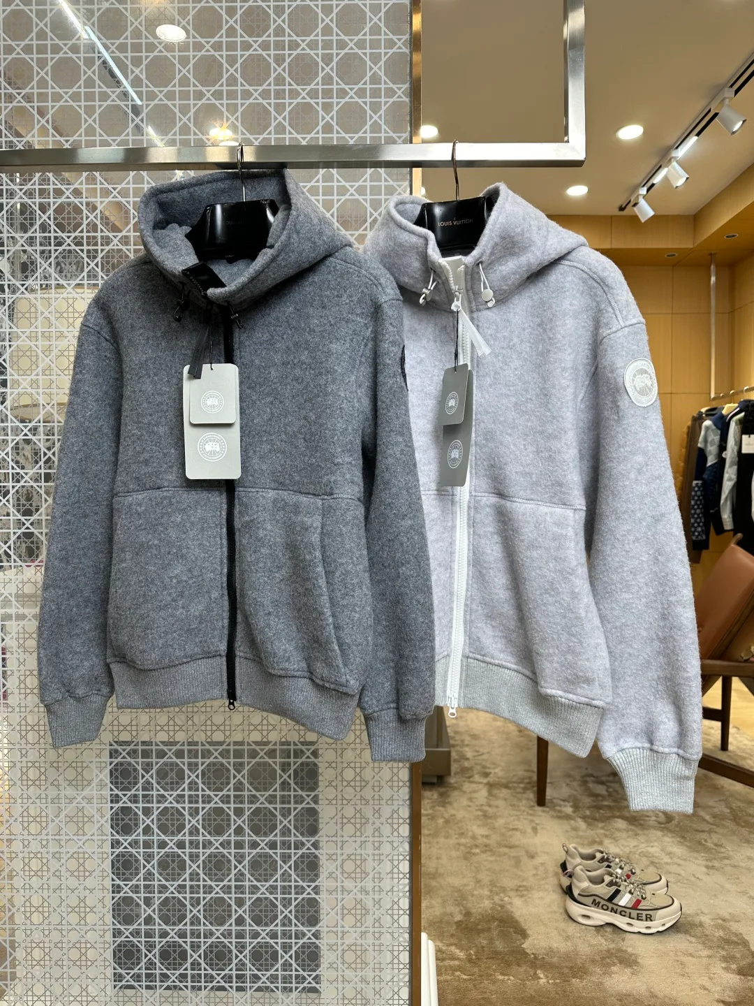 Куртки И Пуховики Мужские Canada Goose 18209797