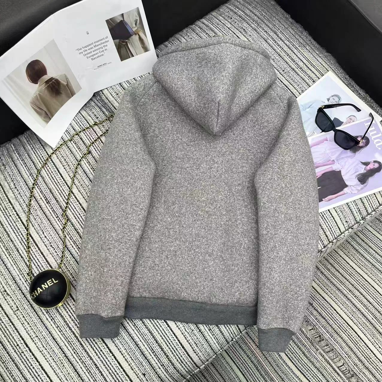 Куртки И Пуховики Женские Miu Miu 172595