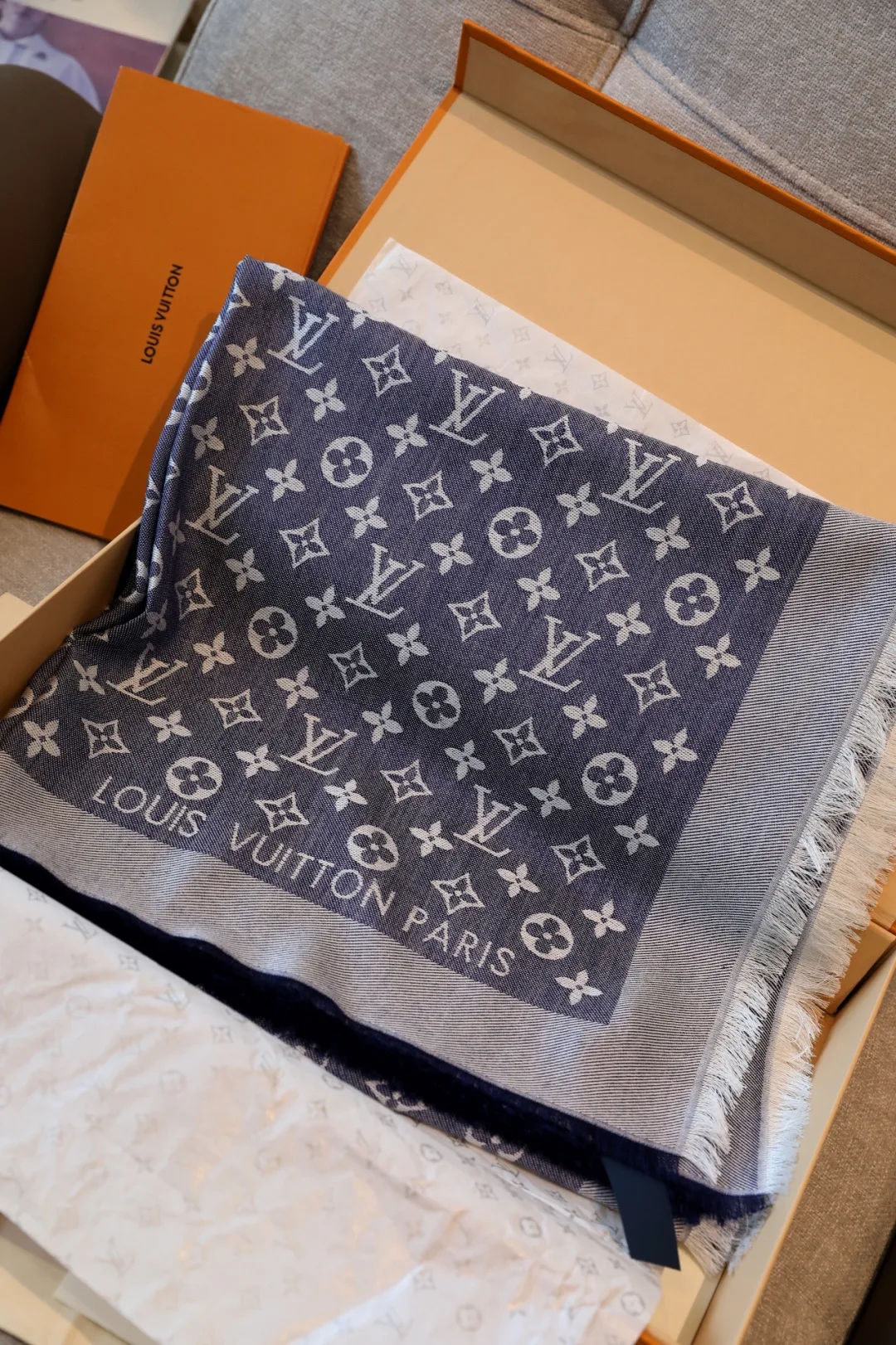 Шарфы Louis Vuitton 17991826