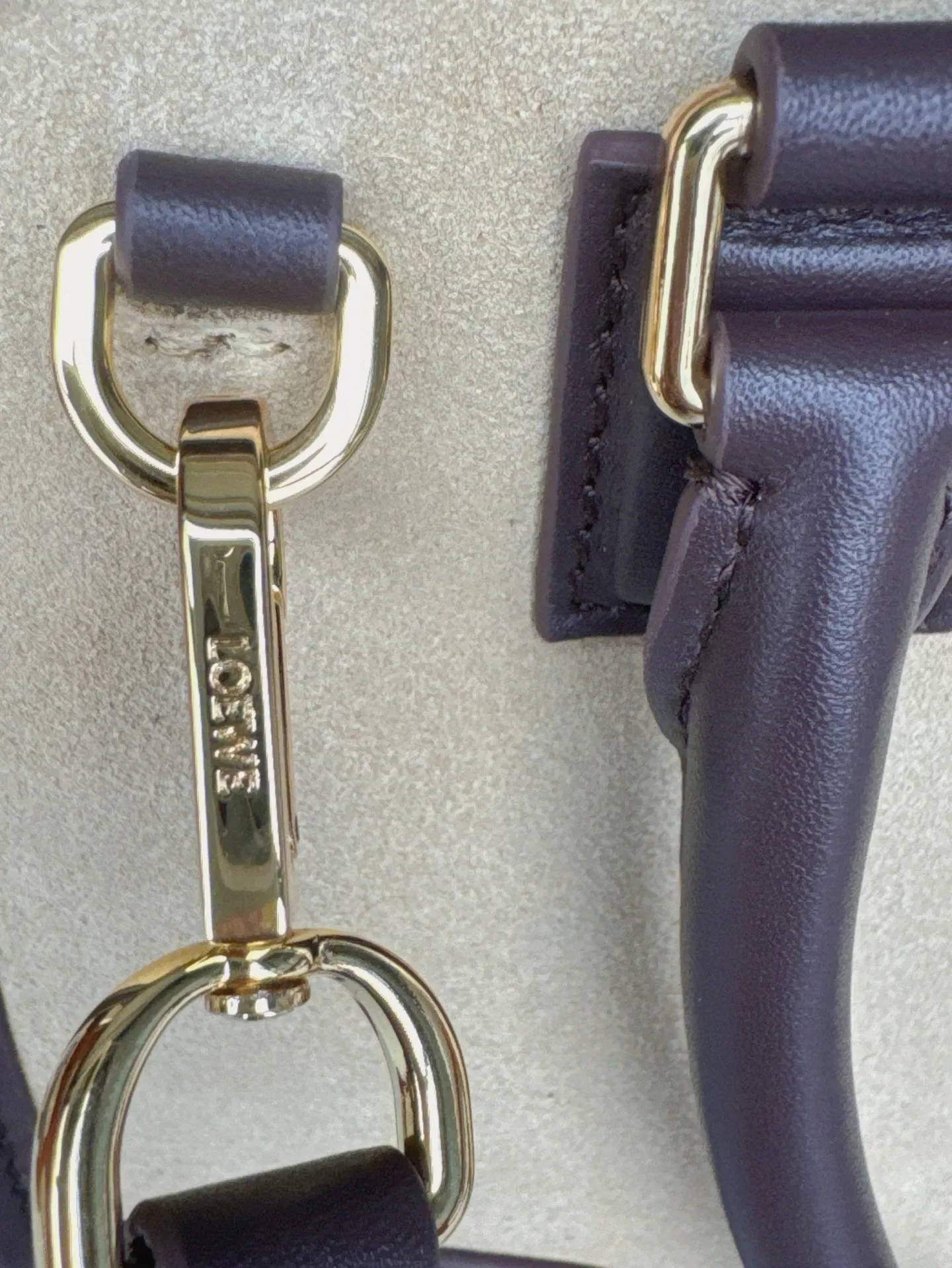 Классические Сумки Женские Loewe 12630163