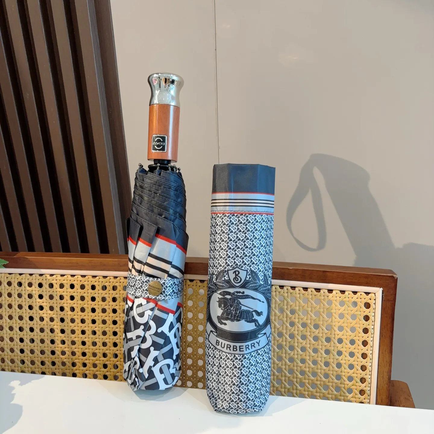 Зонты Burberry 18439