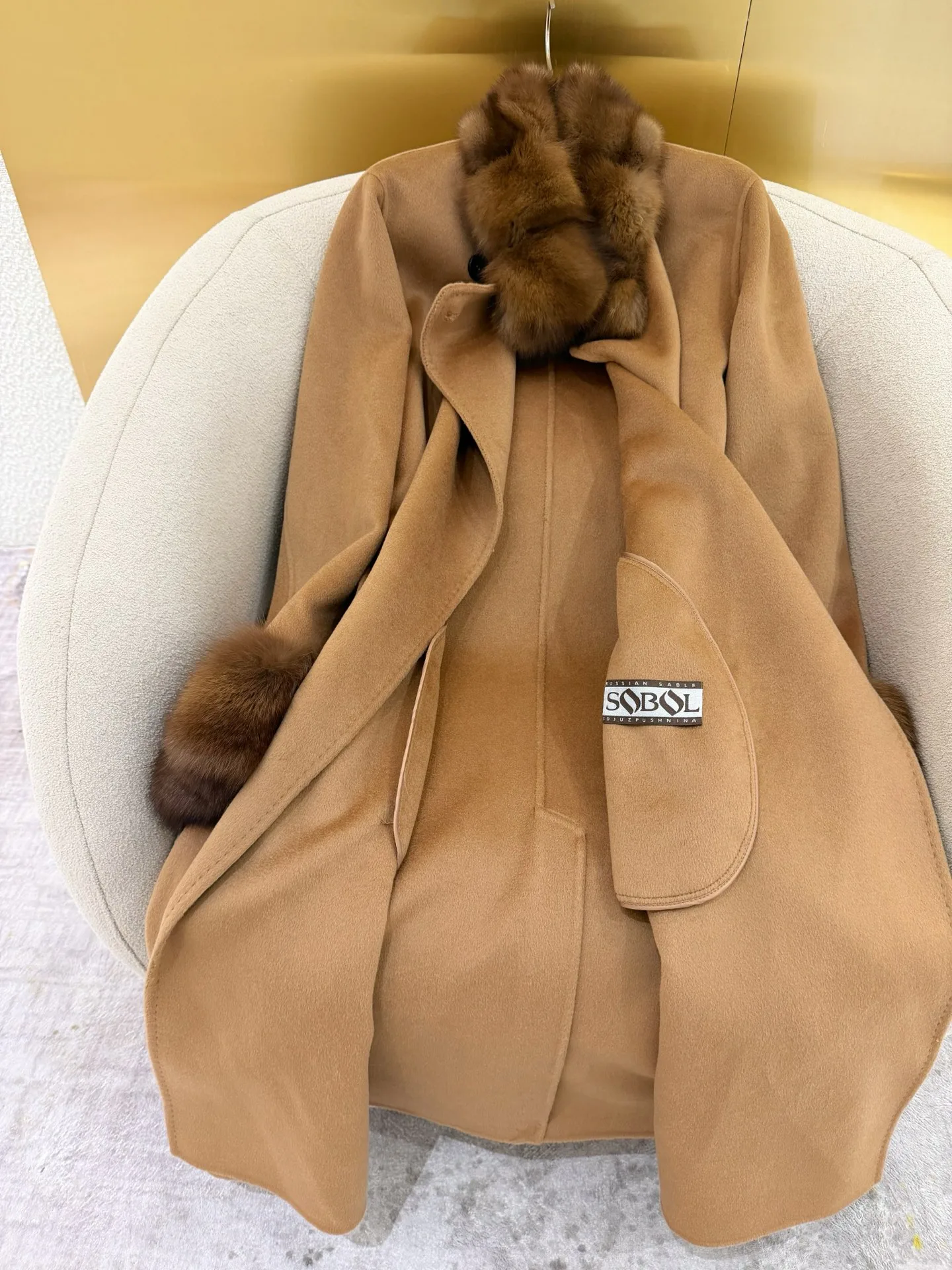 Пальто Женские Loro Piana 18452379