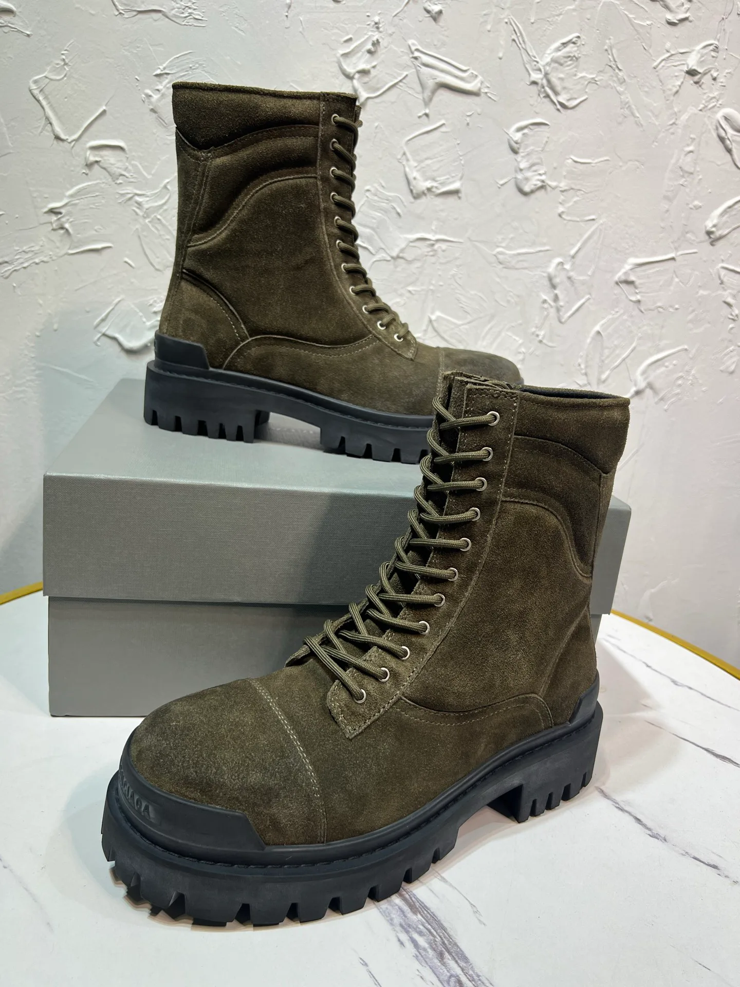 Ботинки Мужские Balenciaga 17962237