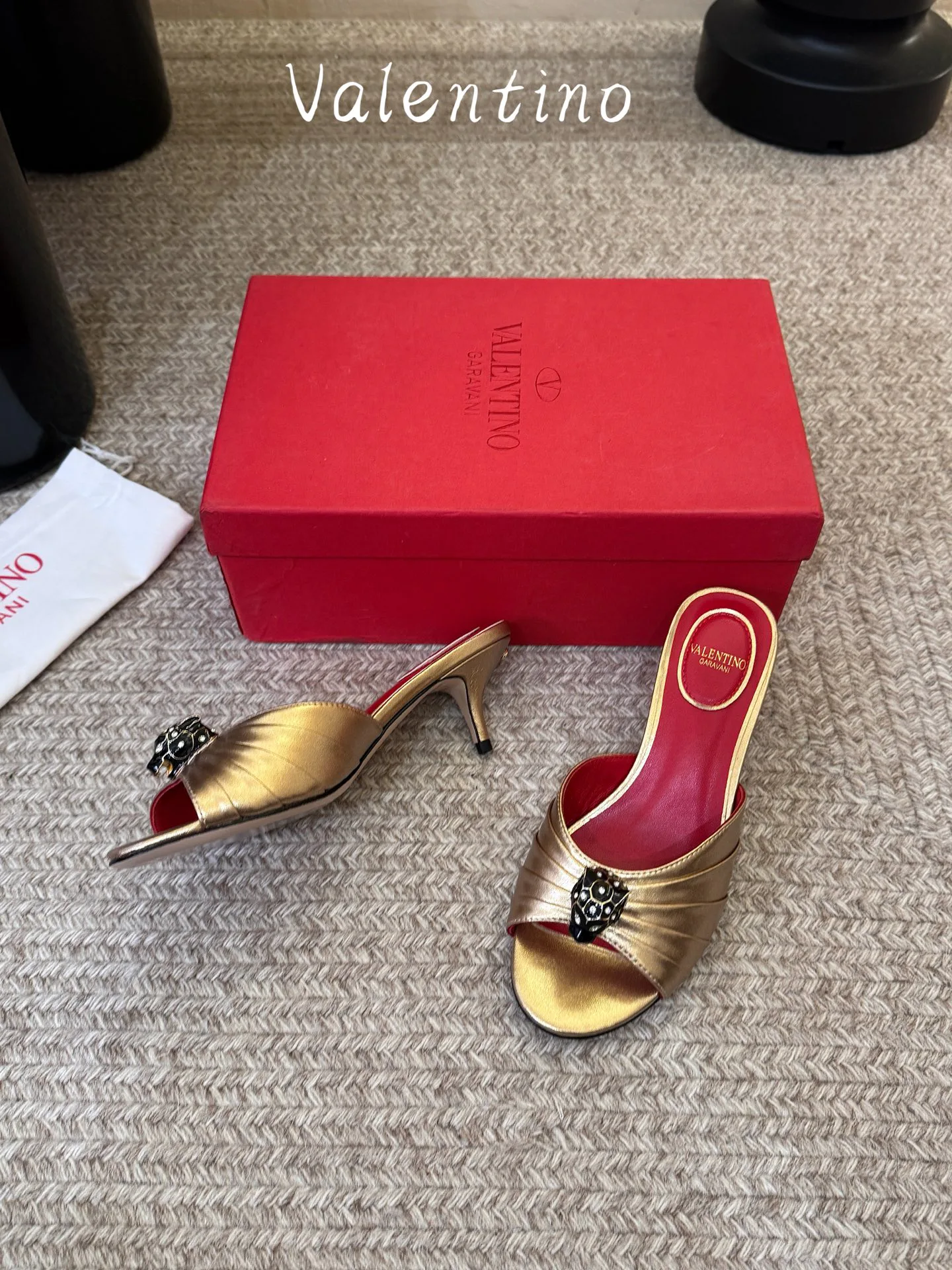 Босоножки Женские Valentino 17933509