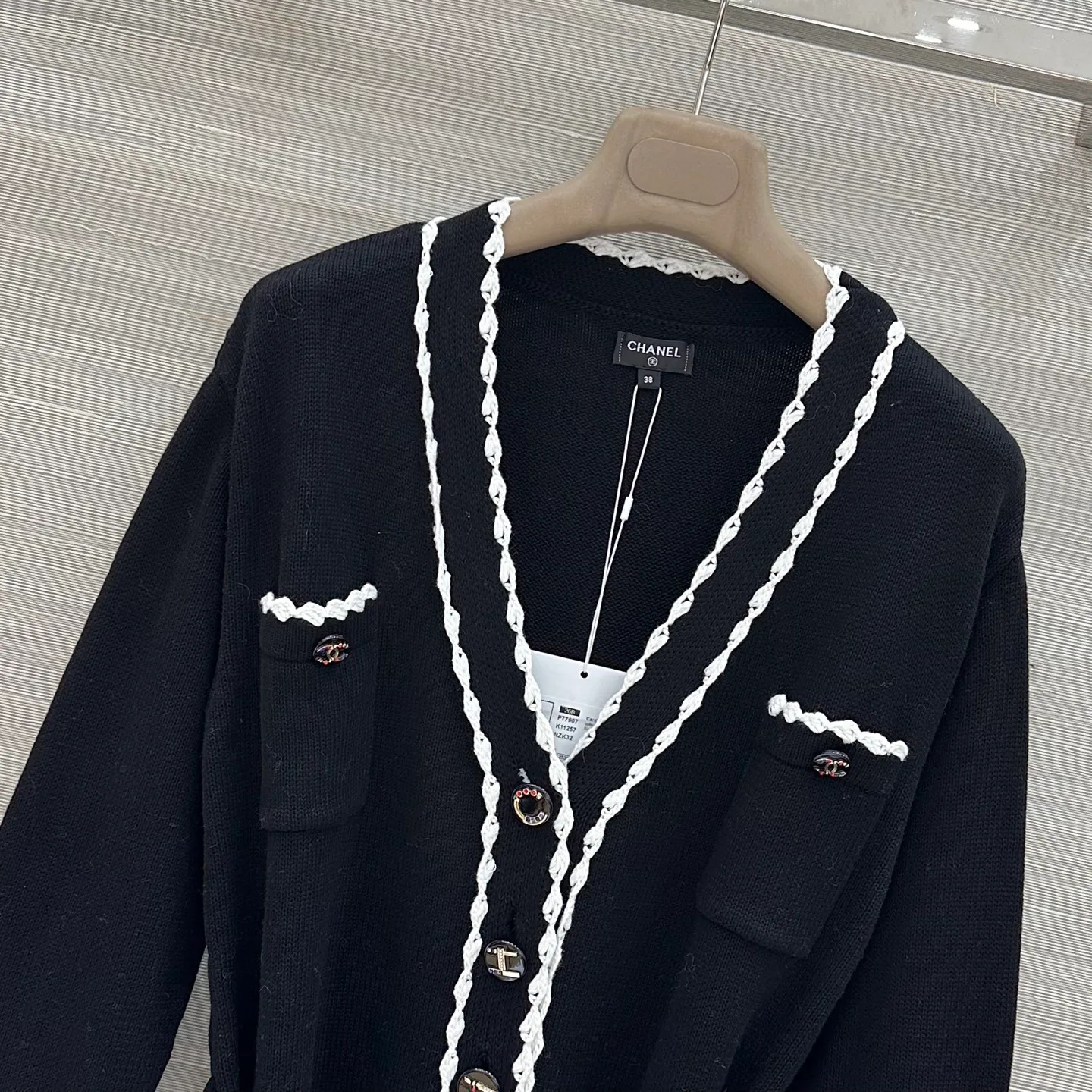 Джемперы И Свитеры Женские Chanel 18439386