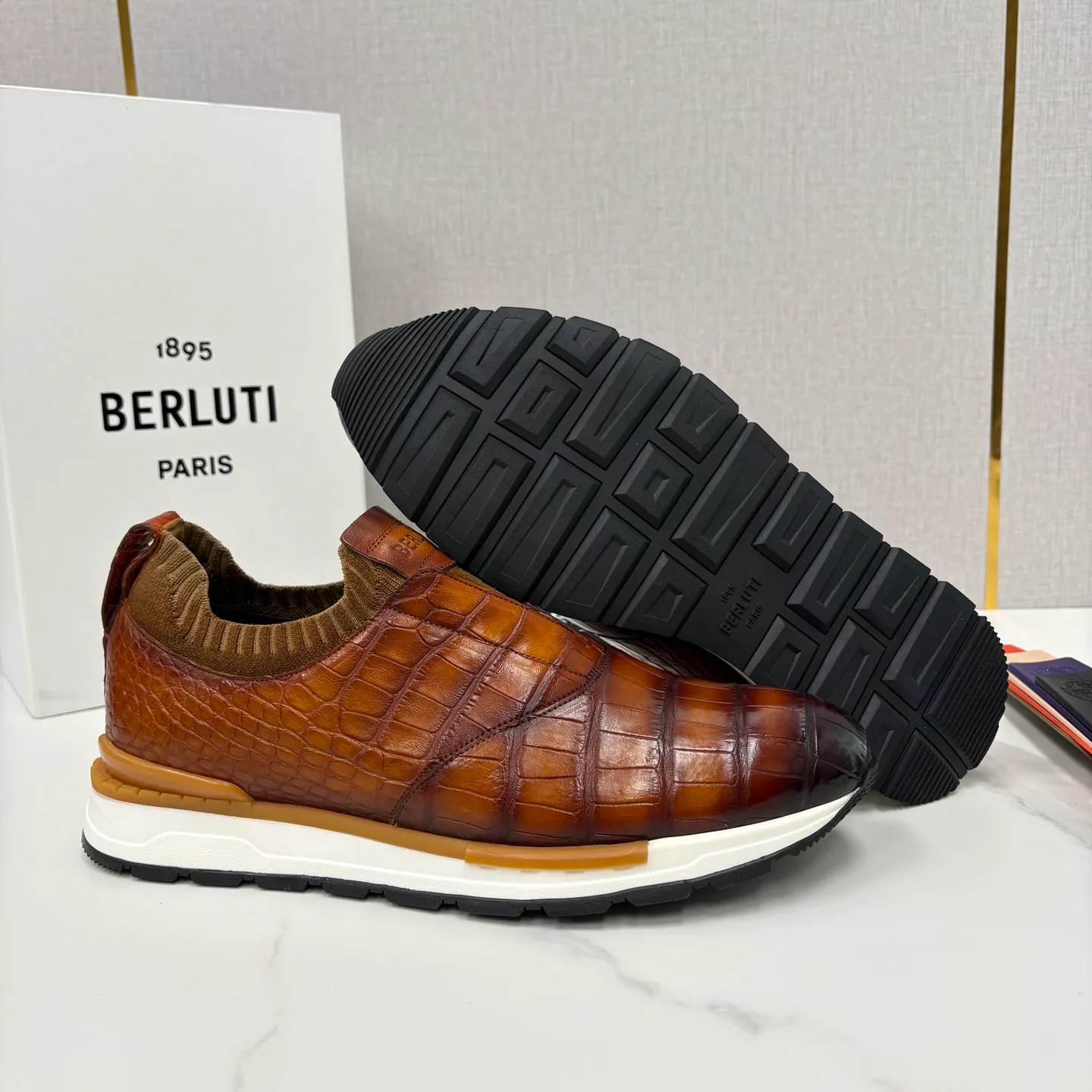Кроссовки Мужские Berluti 18000795