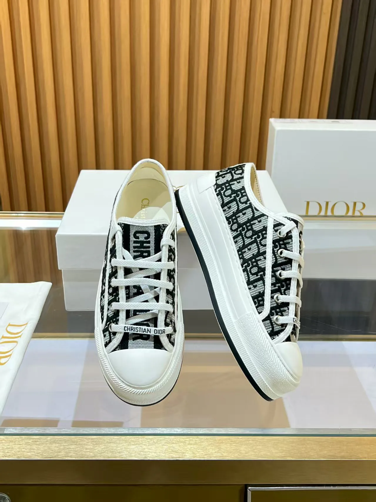 Туфли Женские Christian Dior 13346525