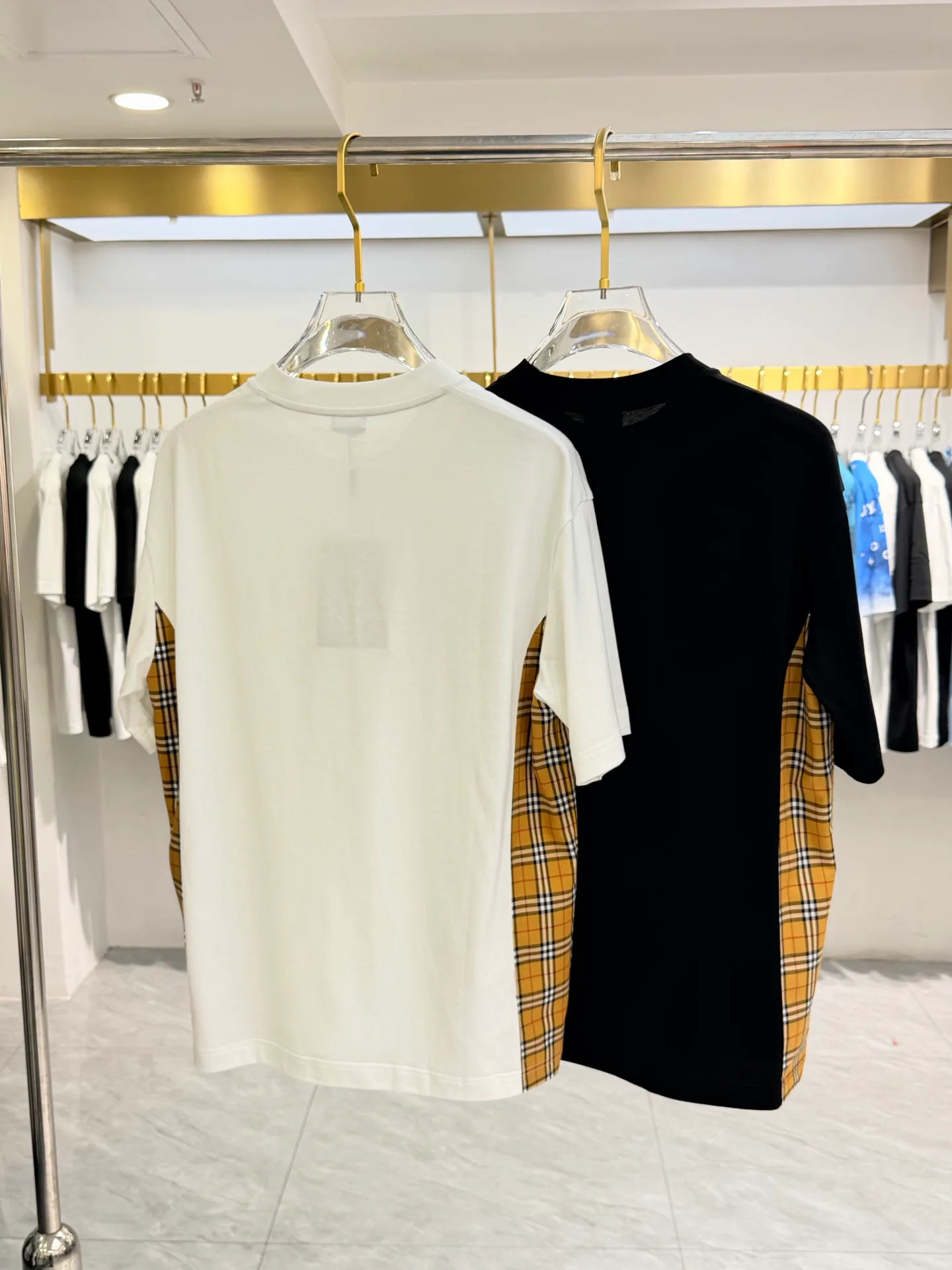 Футболки Женские Burberry 11784688