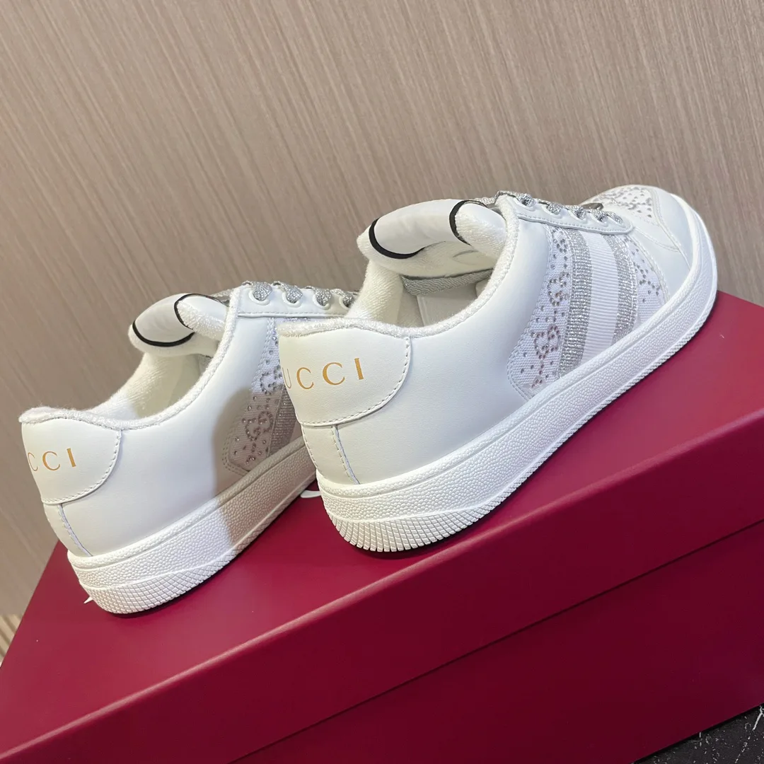 Кроссовки Женские Gucci 18011366