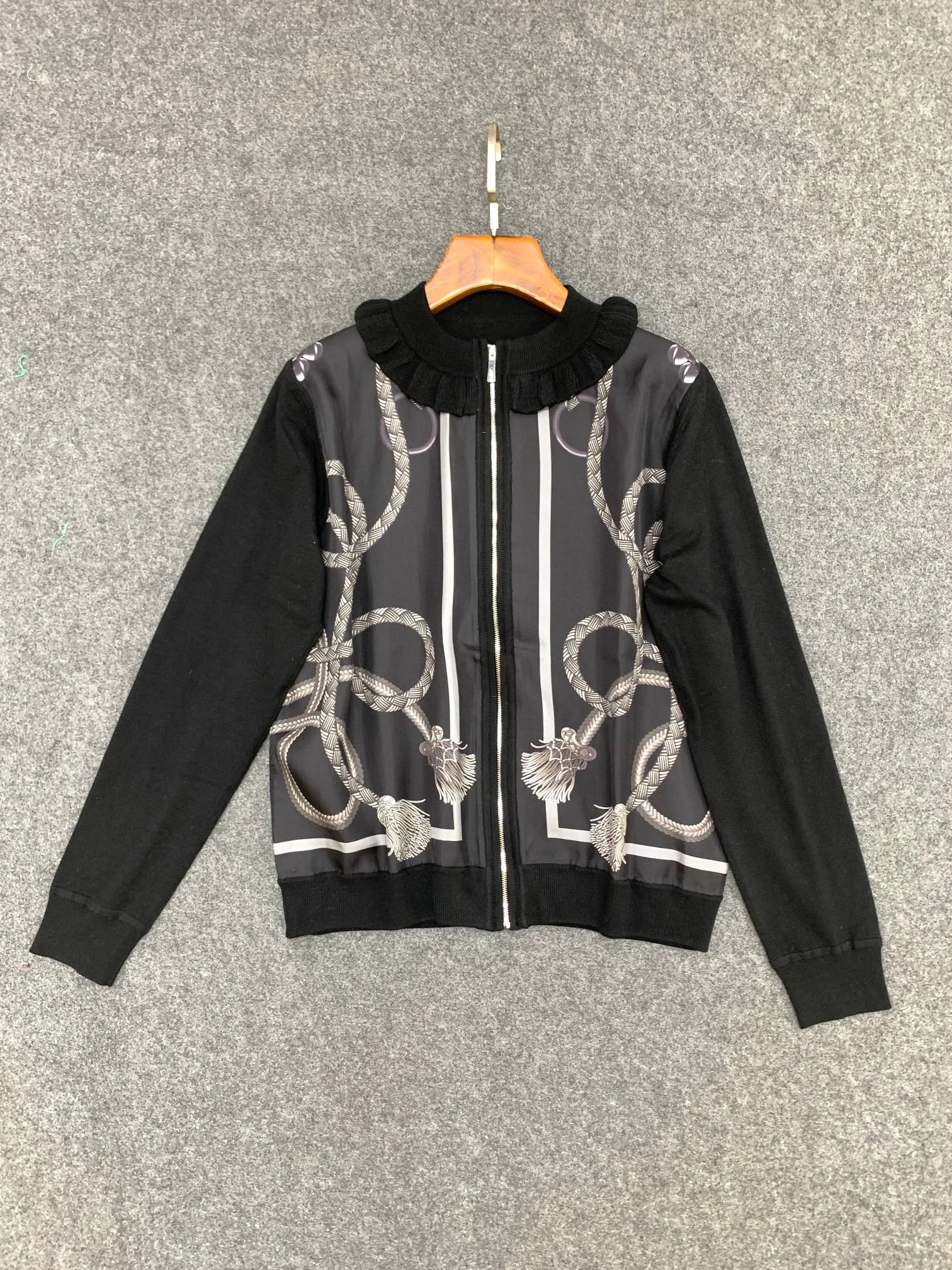 Джемперы И Свитеры Женские Hermes 2287056