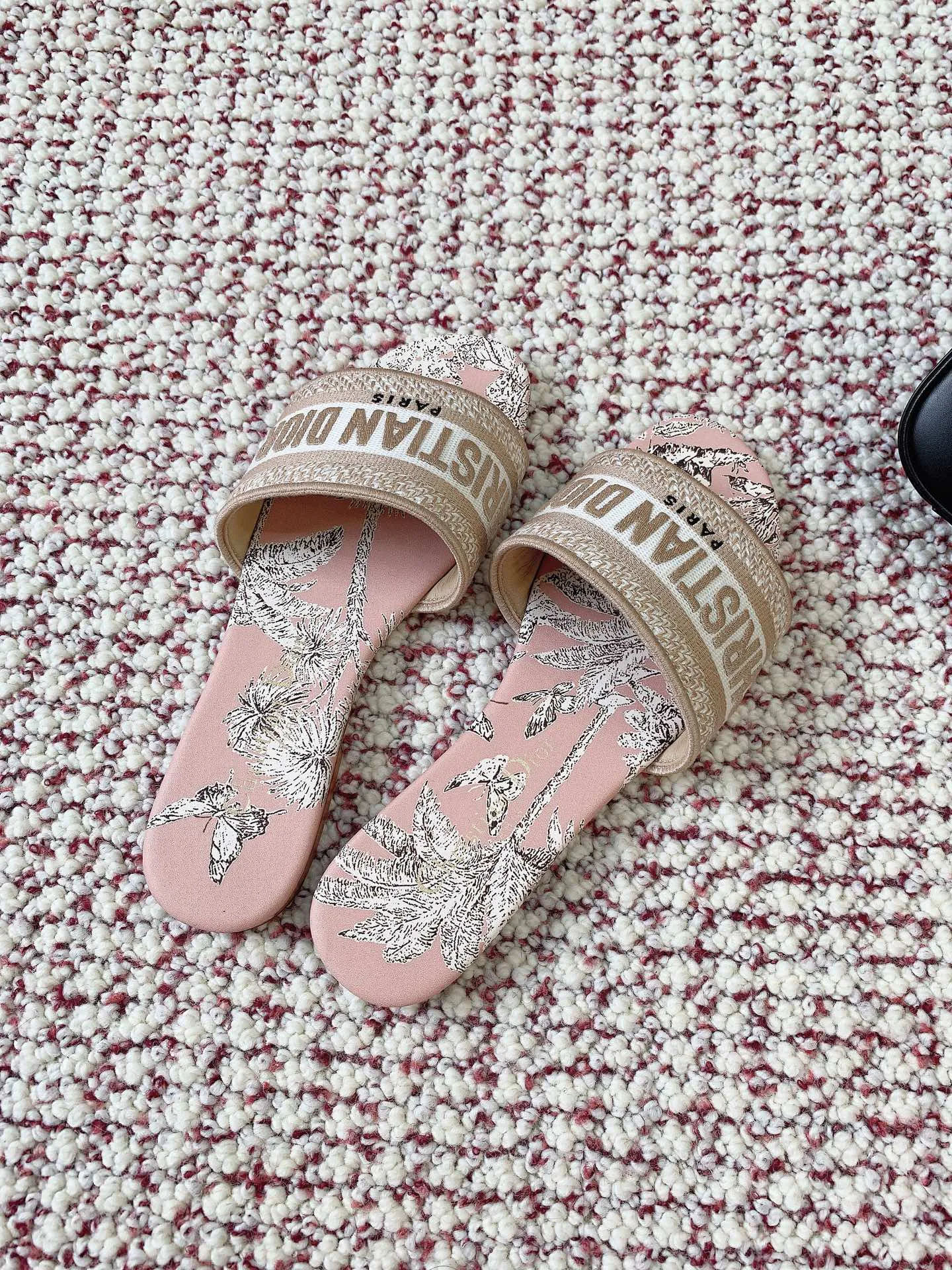Шлепанцы Женские Christian Dior 13438298