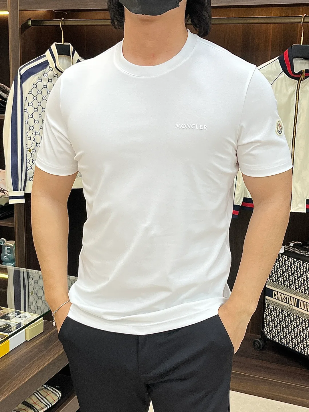 Футболки Женские Moncler 11000515