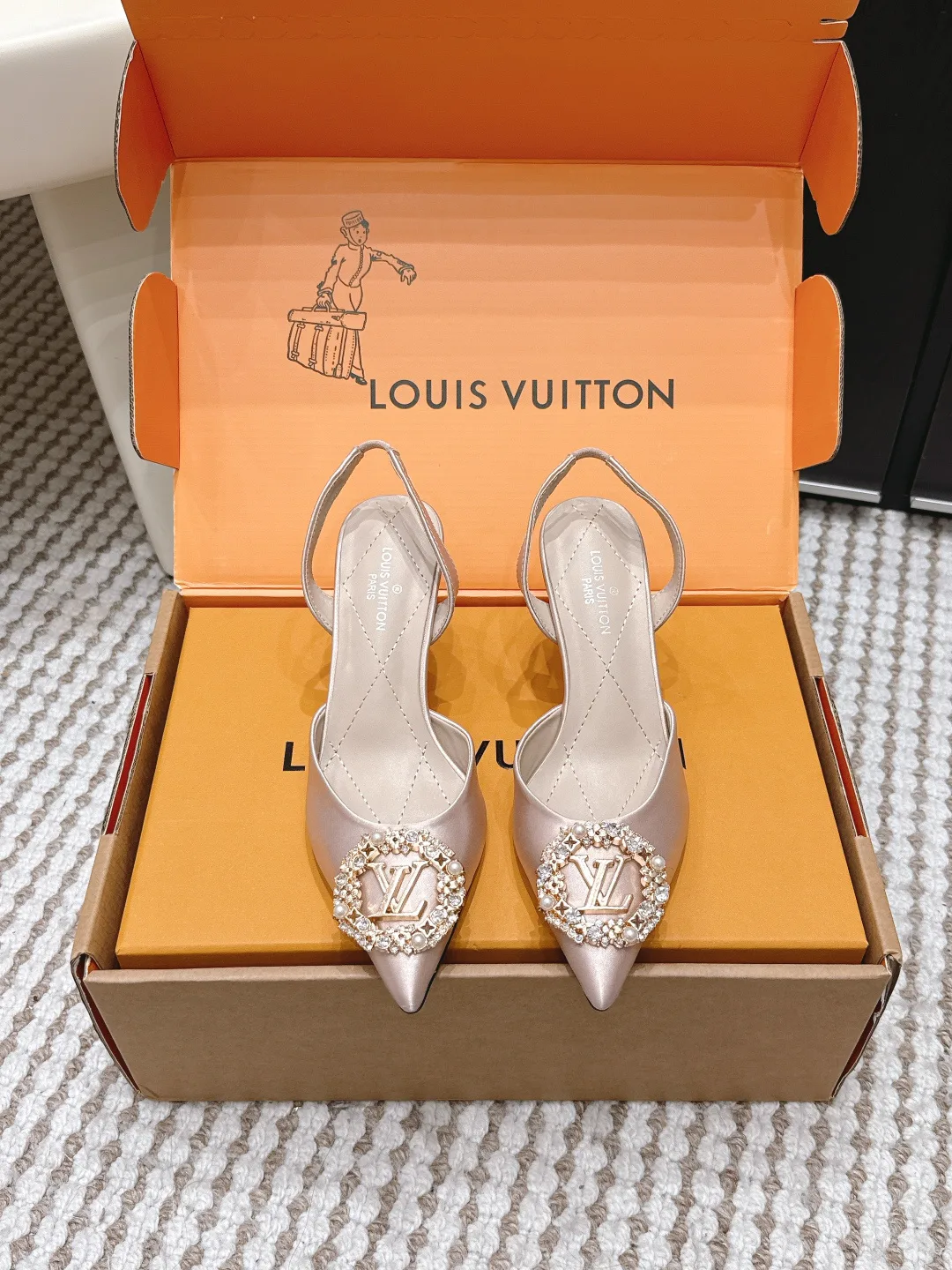 Туфли Женские Louis Vuitton 11518539